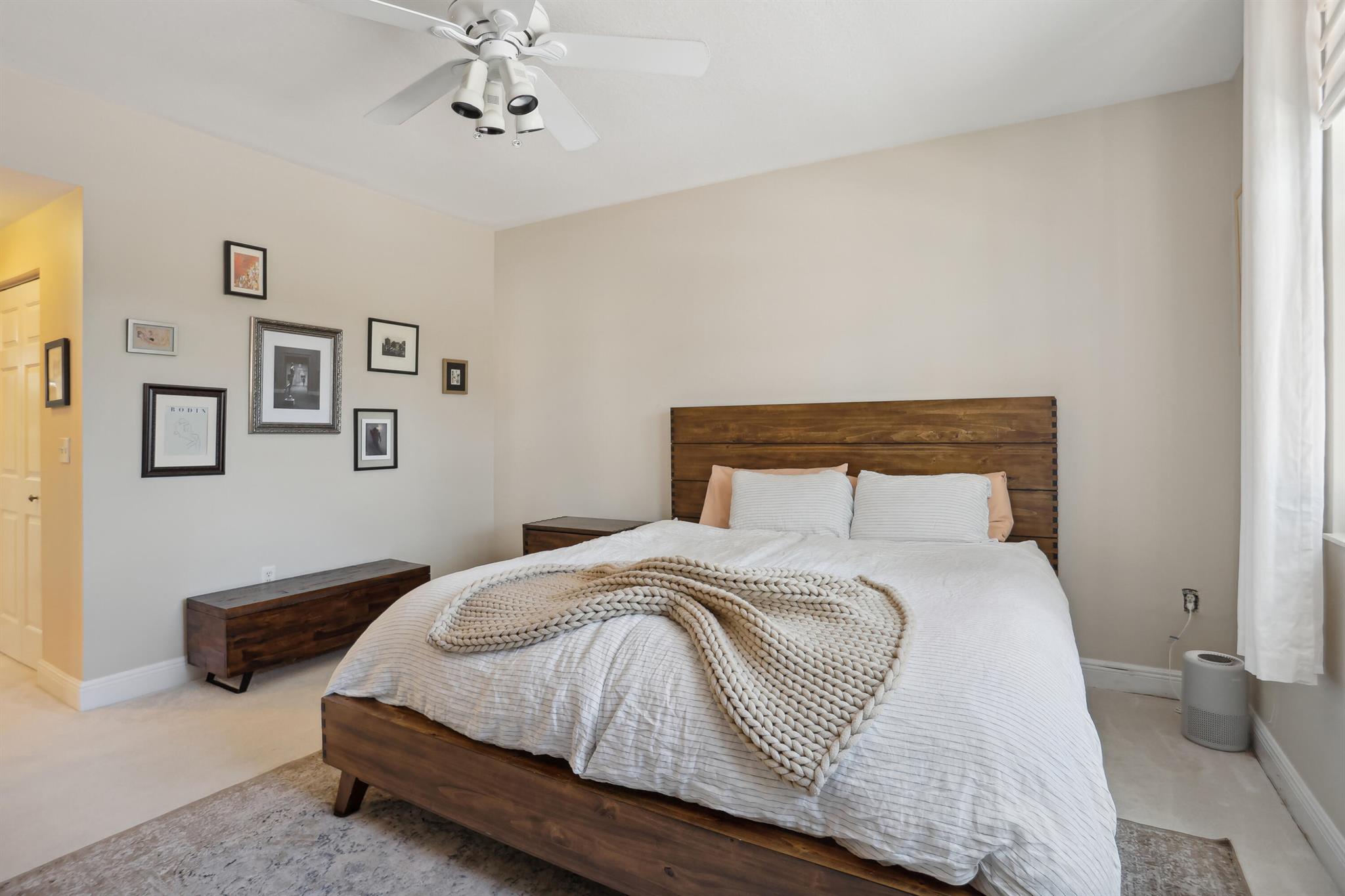 806 E Windward Way Unit: 217