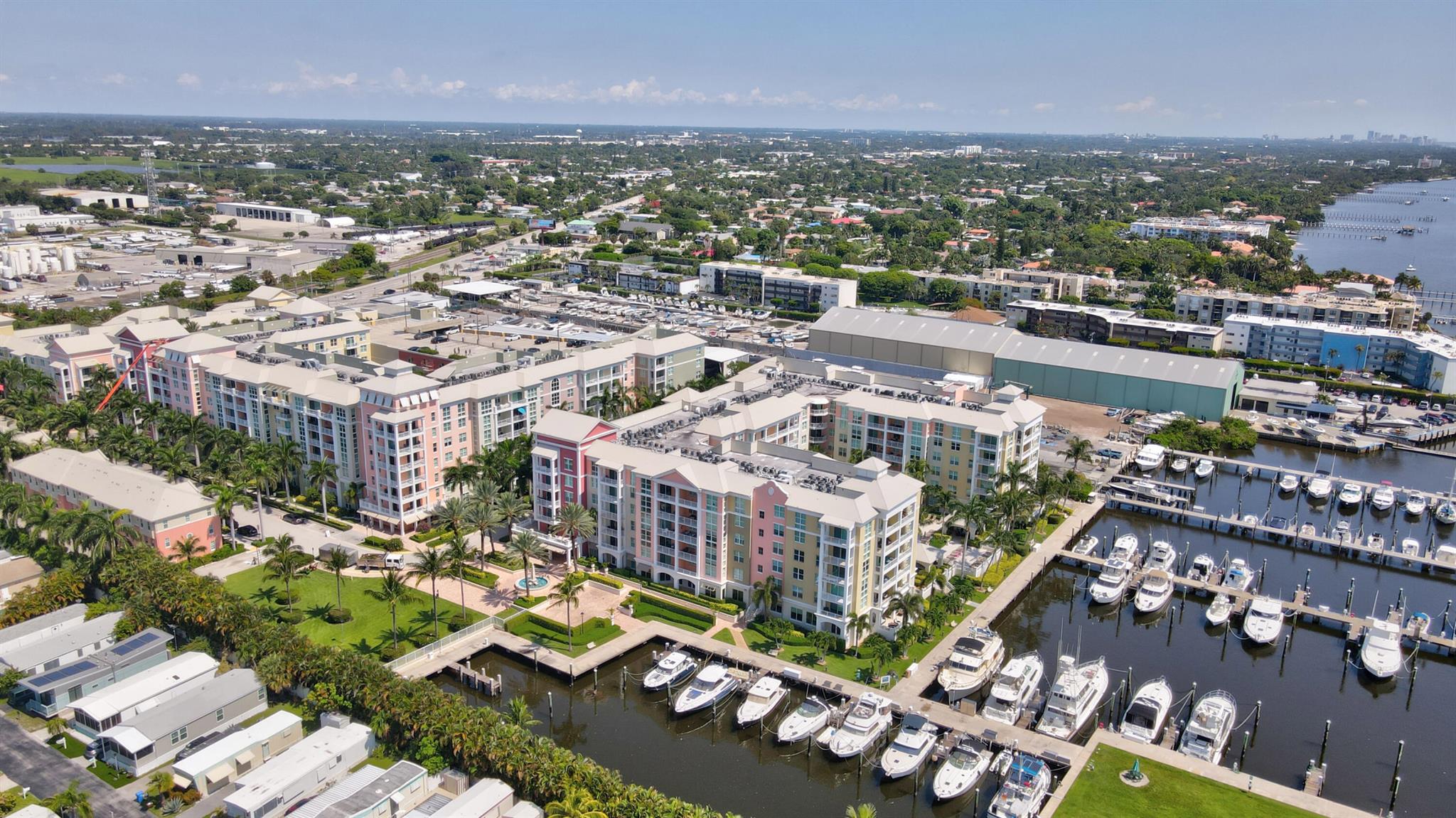 806 E Windward Way Unit: 217