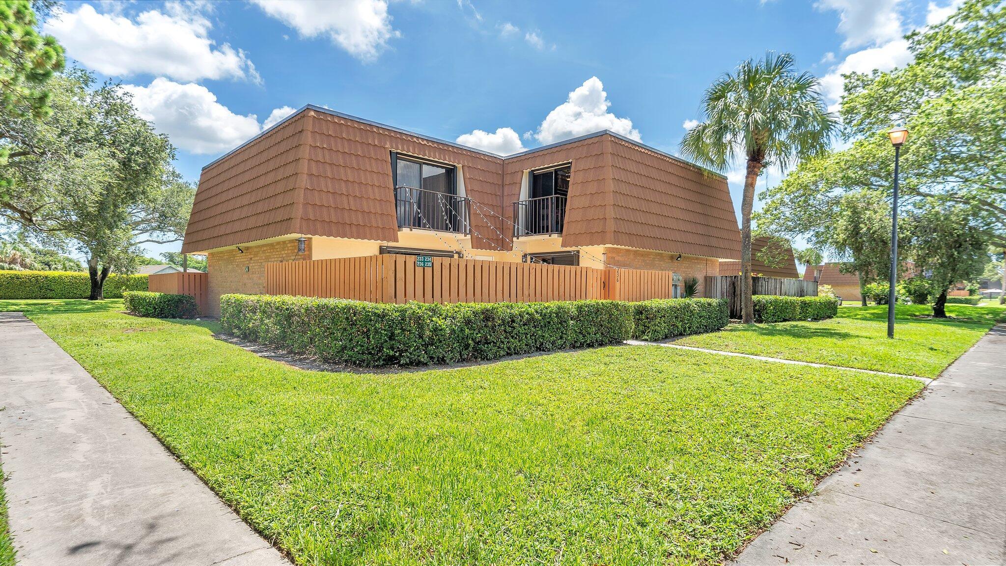 236 Charter Way