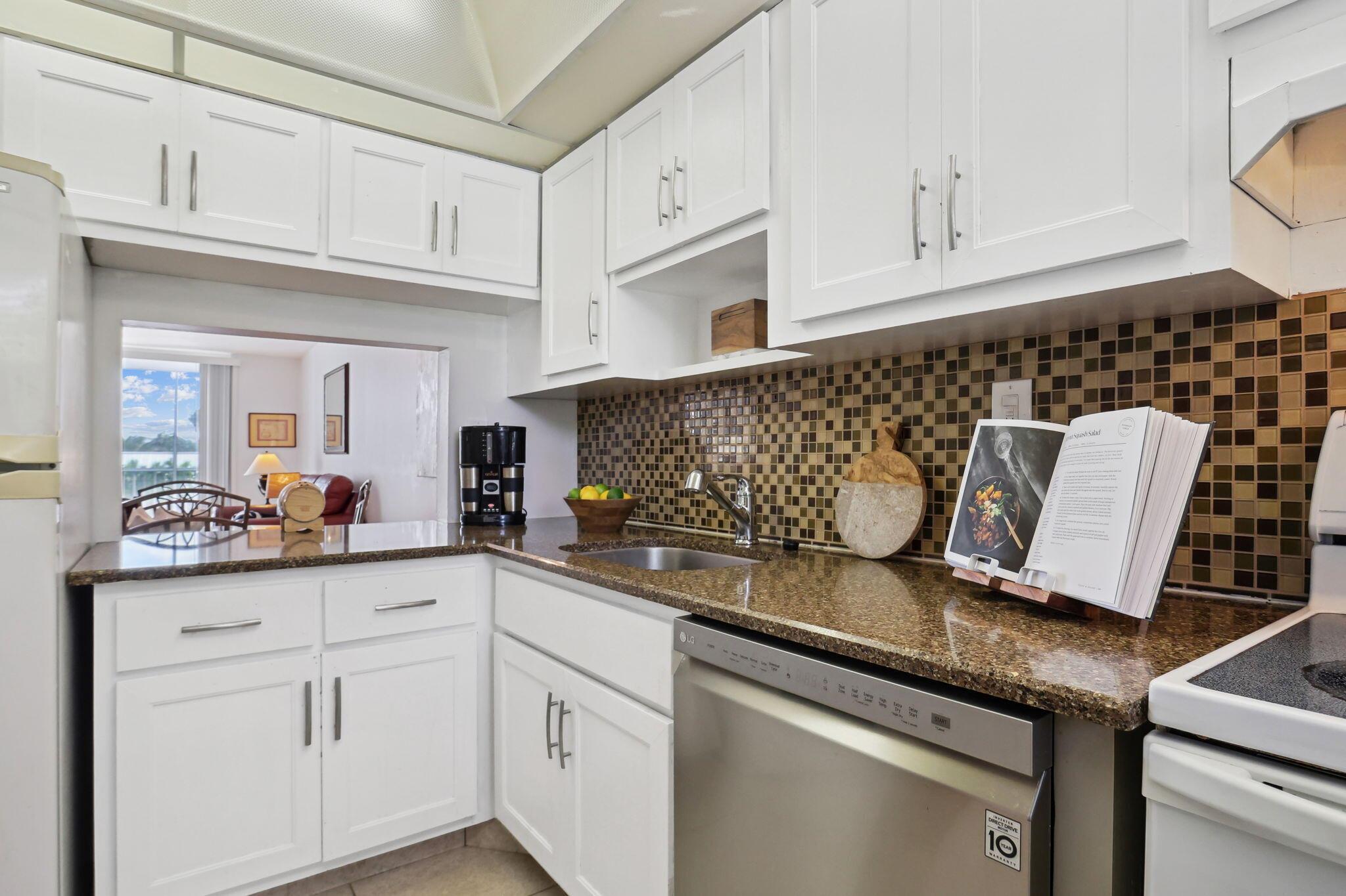 750 NE Spanish River Boulevard Unit: 2040