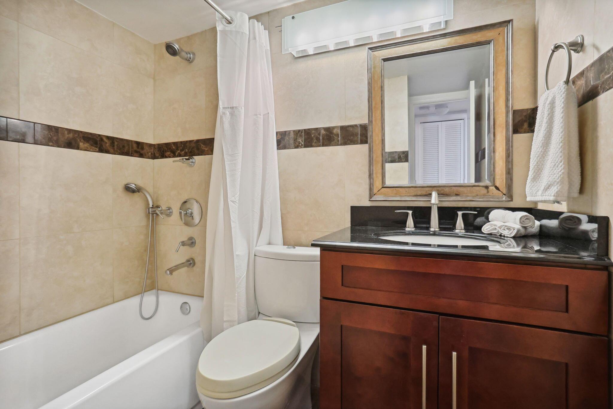 750 NE Spanish River Boulevard Unit: 2040