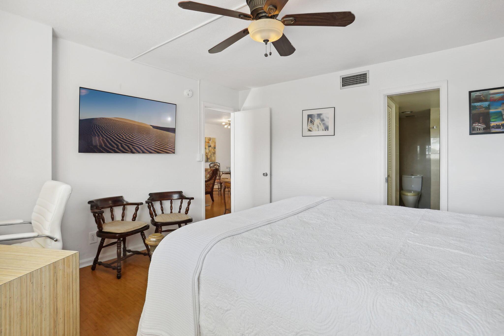 750 NE Spanish River Boulevard Unit: 2040