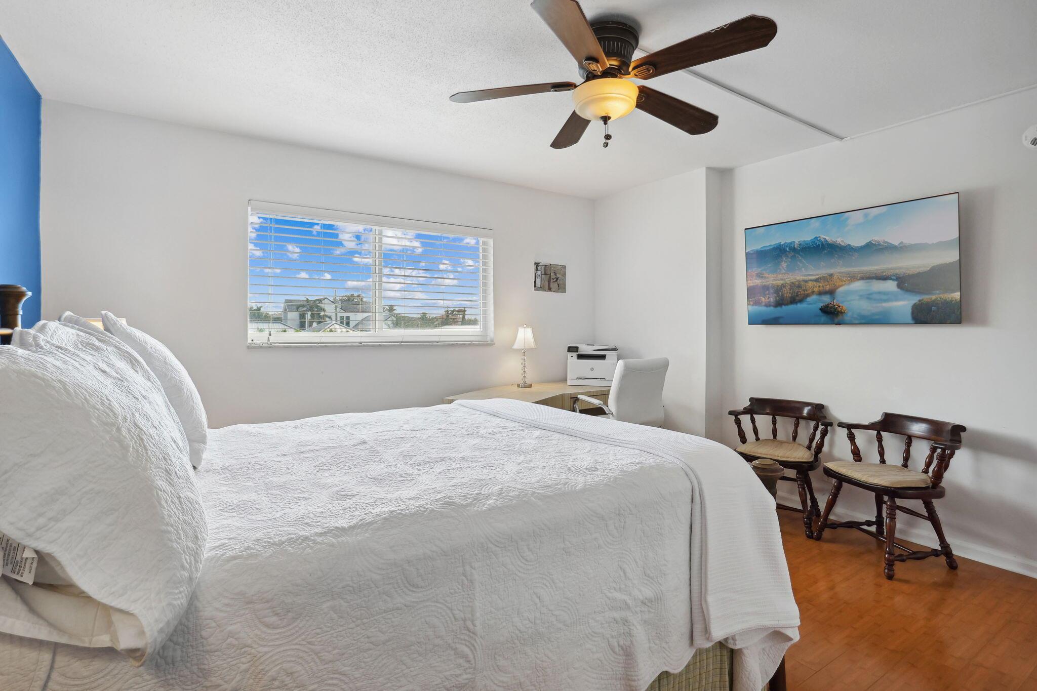 750 NE Spanish River Boulevard Unit: 2040