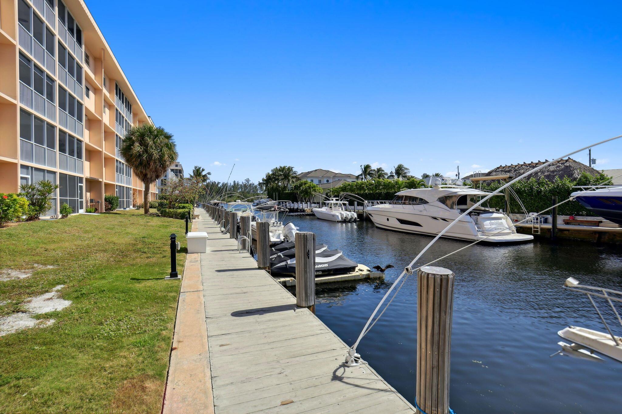 750 NE Spanish River Boulevard 1090