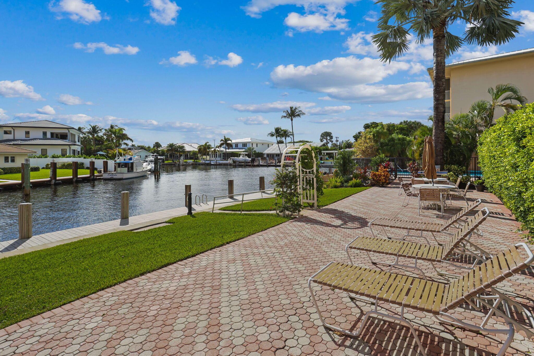 750 NE Spanish River Boulevard 1090