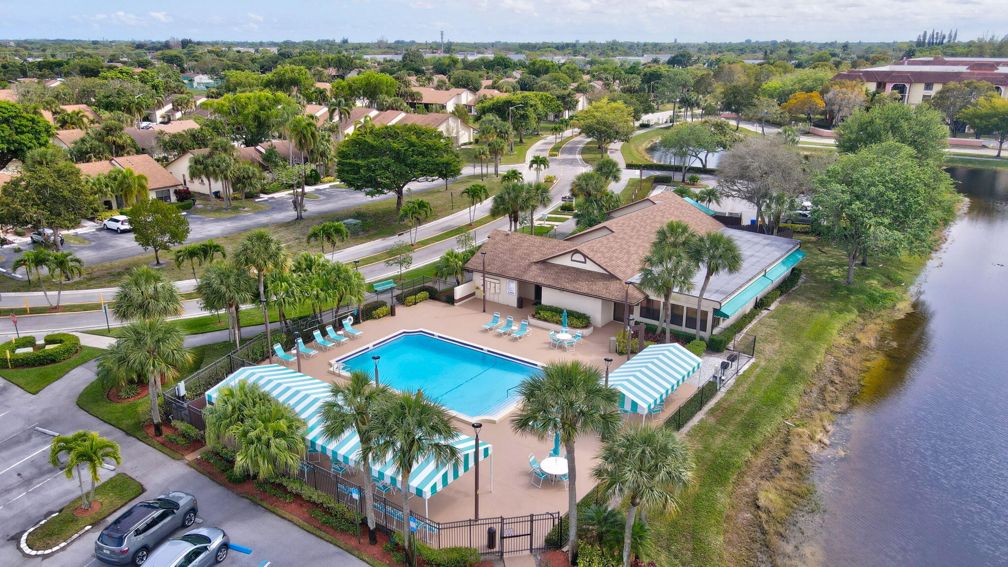 7819 Willow Spring Drive 411