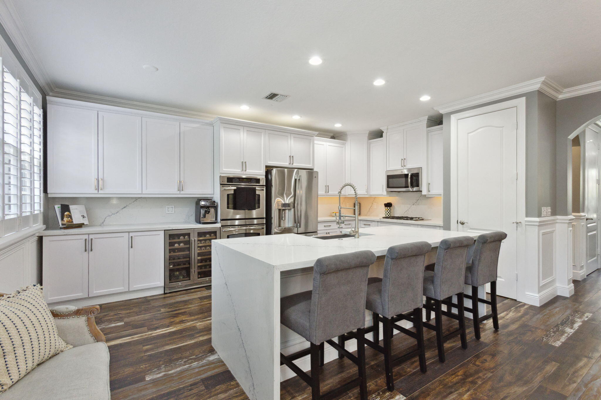 5550 NE Trieste Terrace