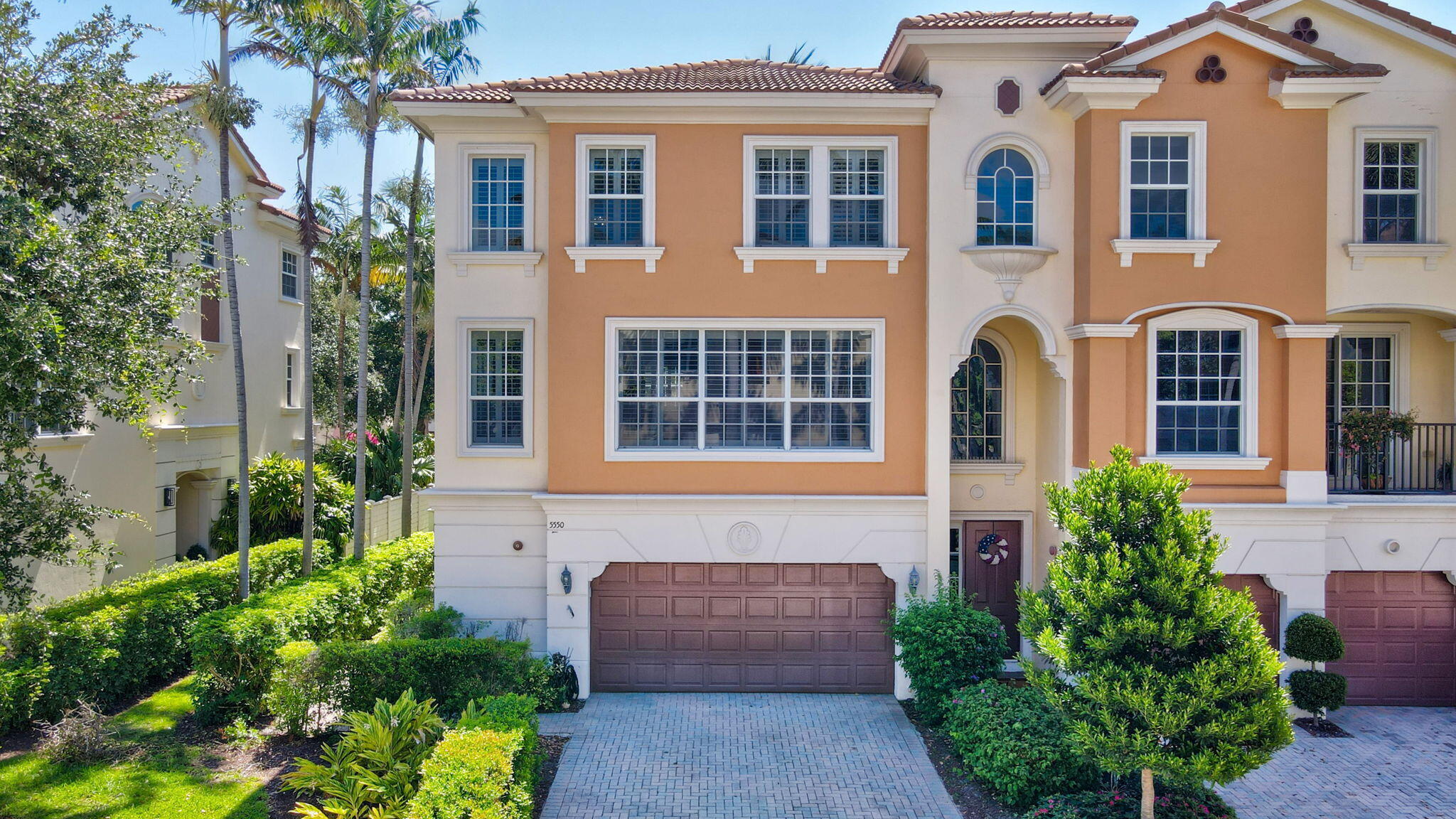 5550 NE Trieste Terrace
