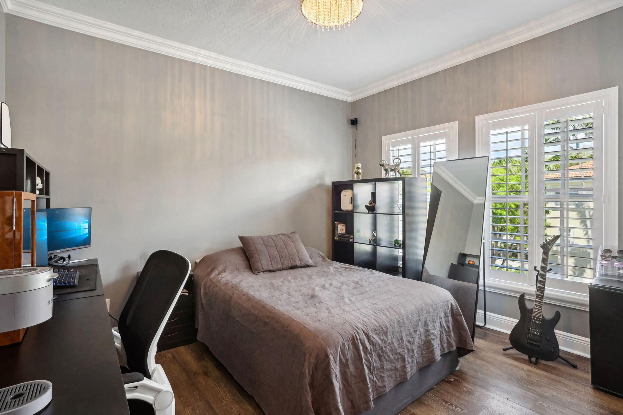 5550 NE Trieste Terrace
