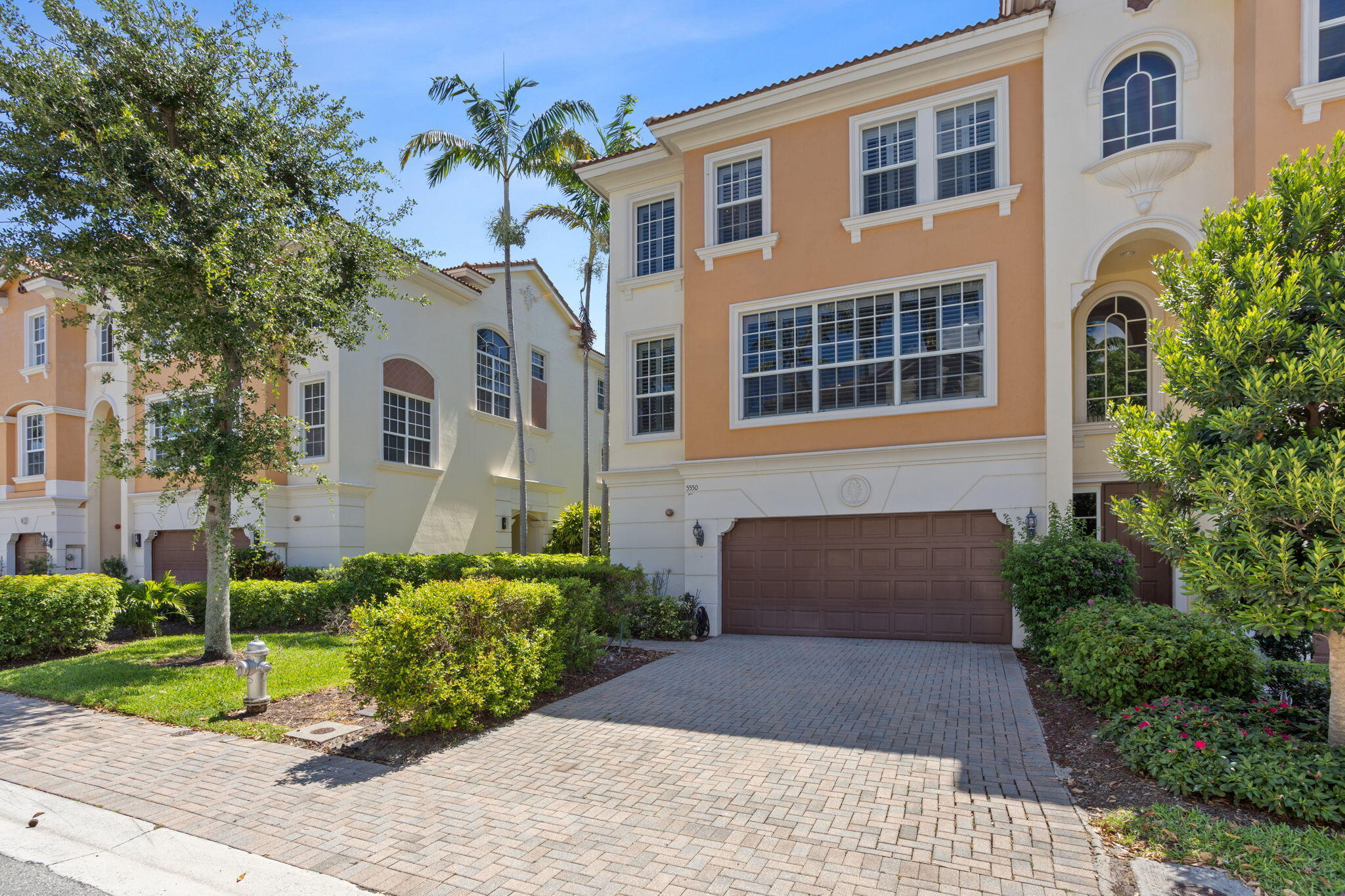 5550 NE Trieste Terrace