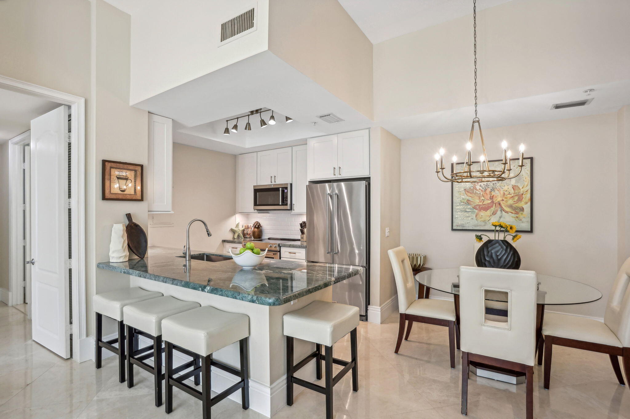 99 SE Mizner Boulevard 547