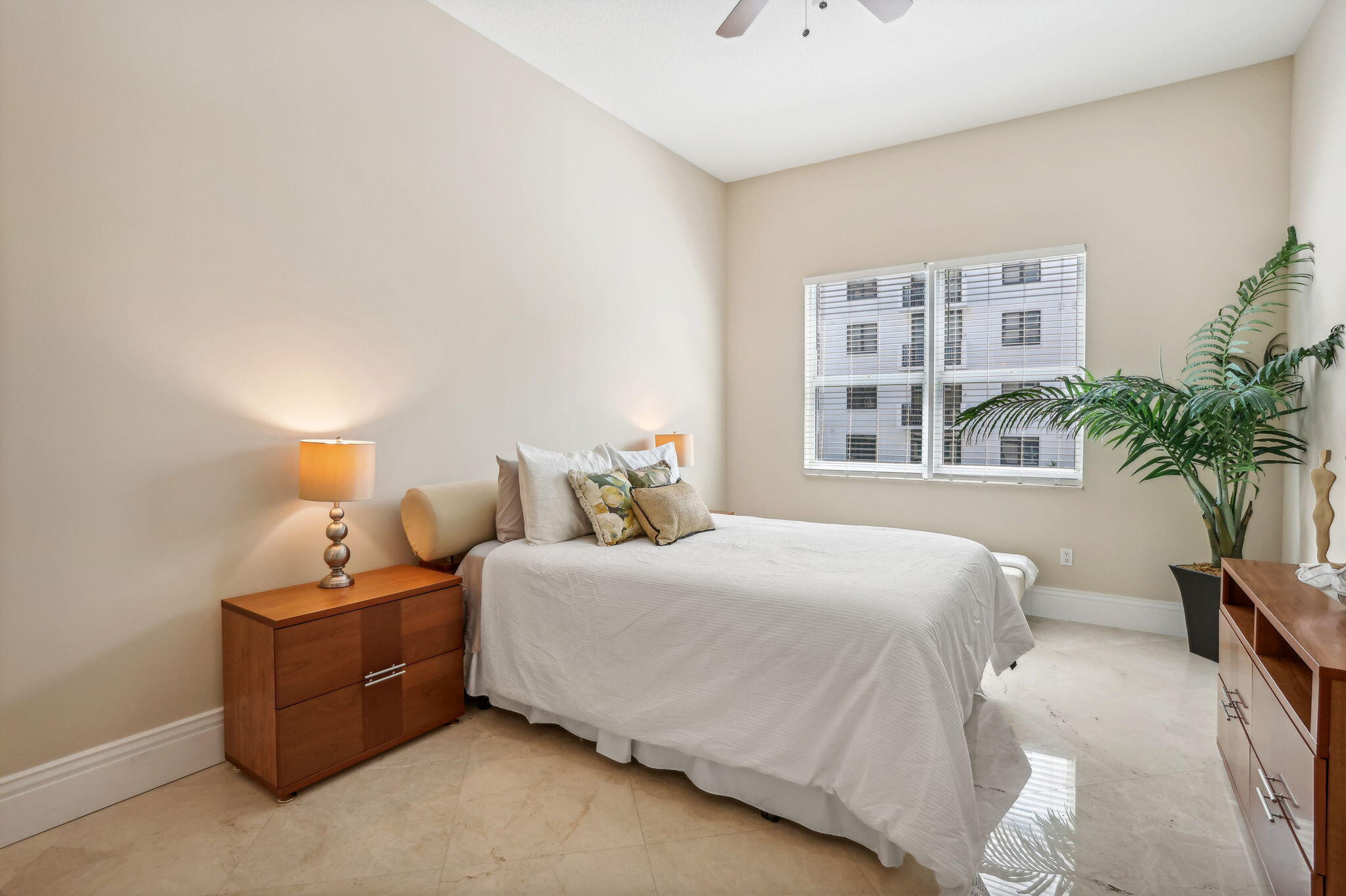 99 SE Mizner Boulevard 547