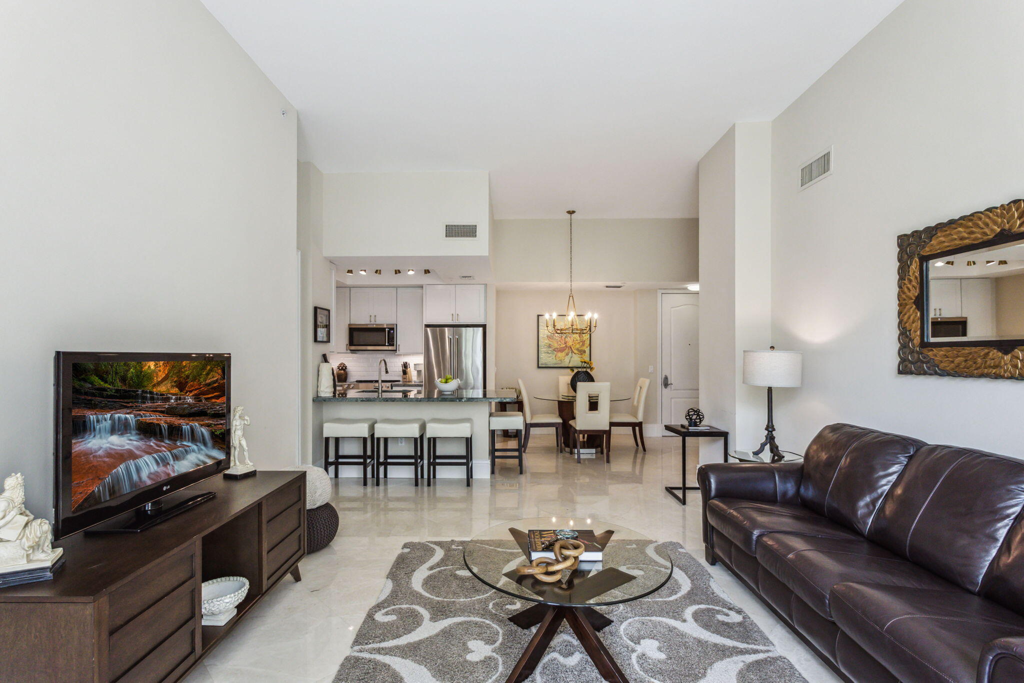 99 SE Mizner Boulevard 547