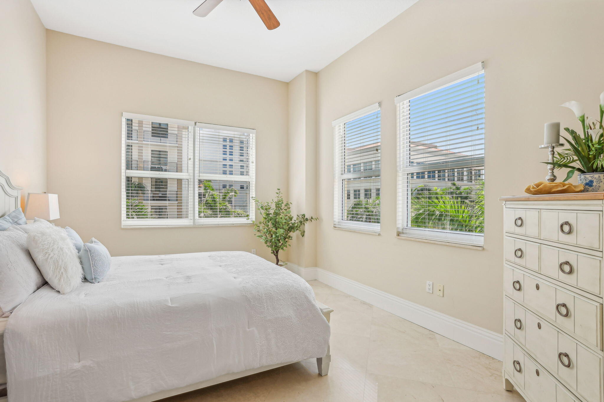 99 SE Mizner Boulevard 547