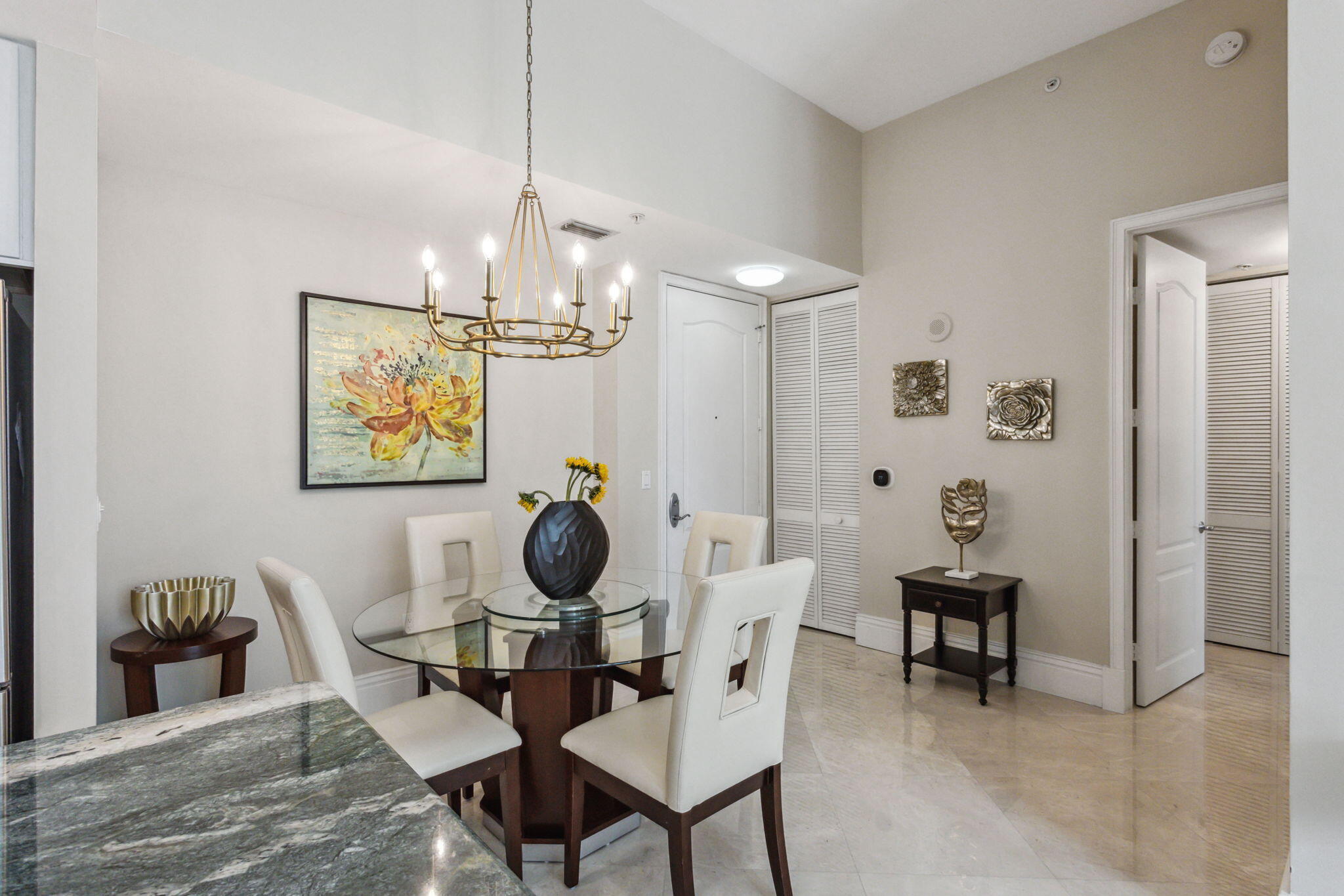 99 SE Mizner Boulevard 547