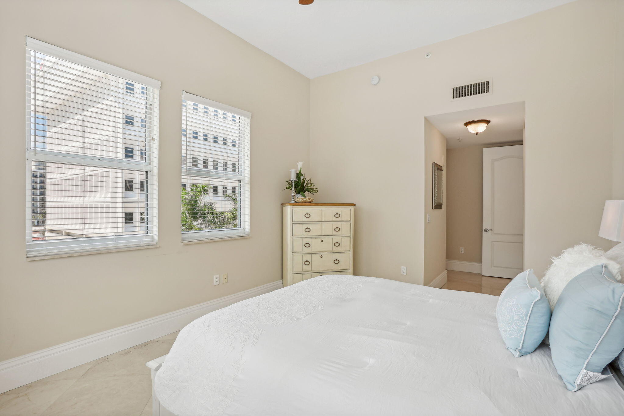 99 SE Mizner Boulevard 547