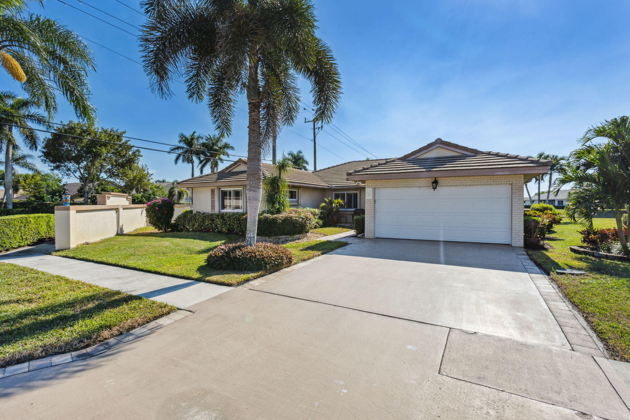 10506 Greentrail Drive S