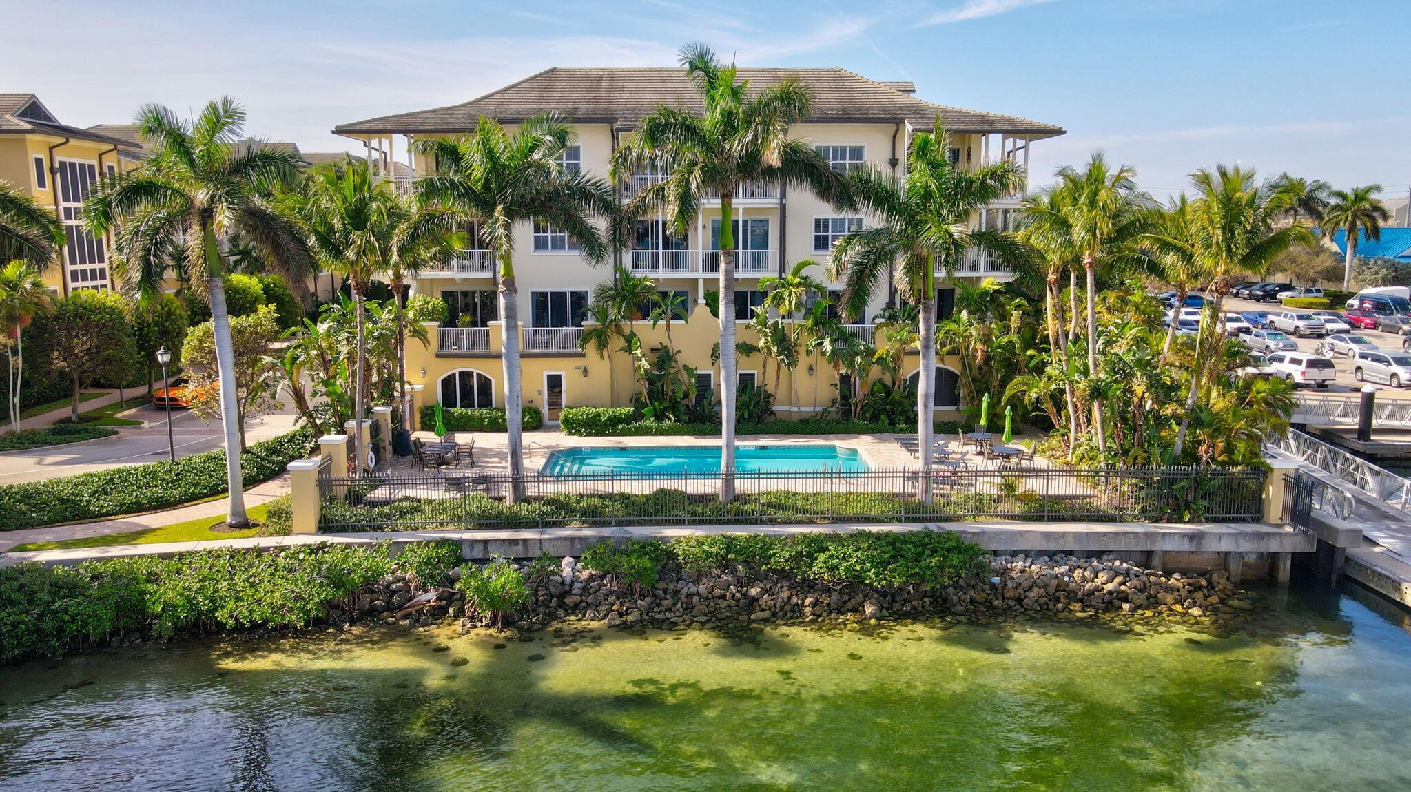 3960 N Flagler Drive 402