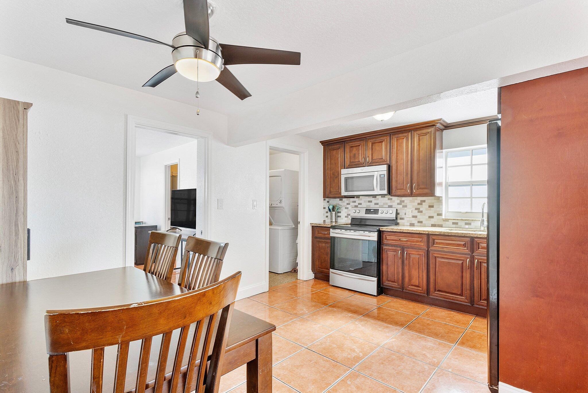 307 NW 4th Place