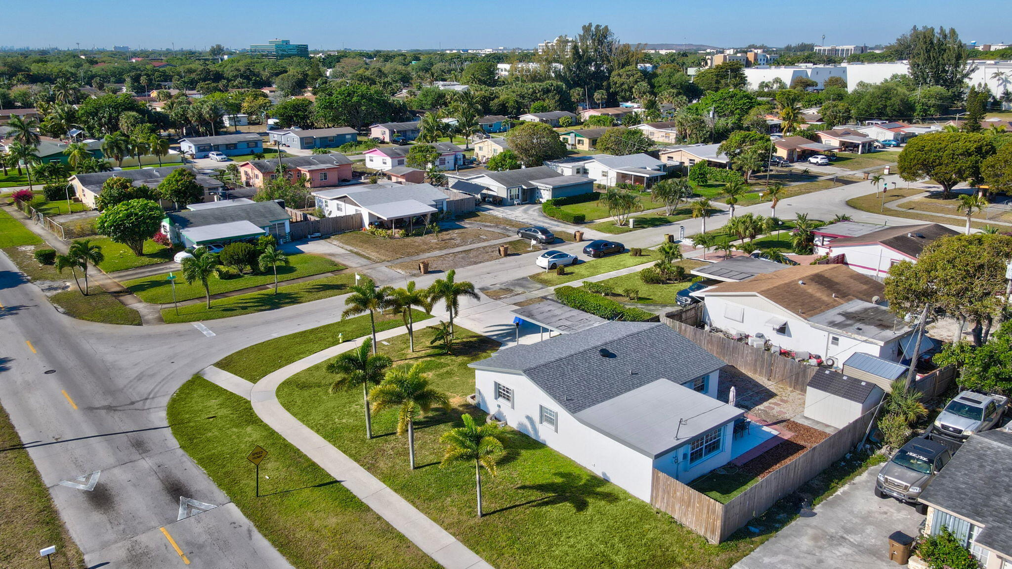 307 NW 4th Place