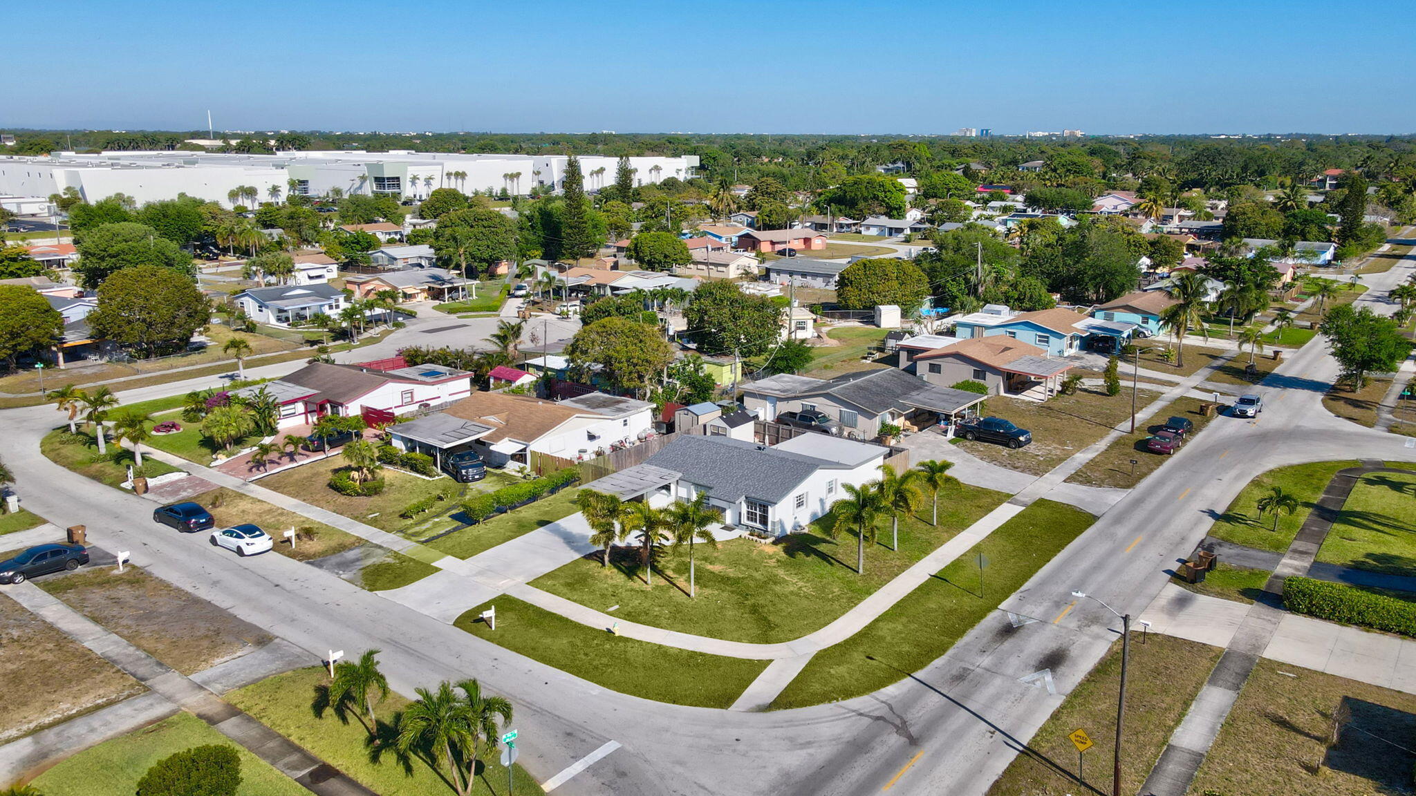 307 NW 4th Place