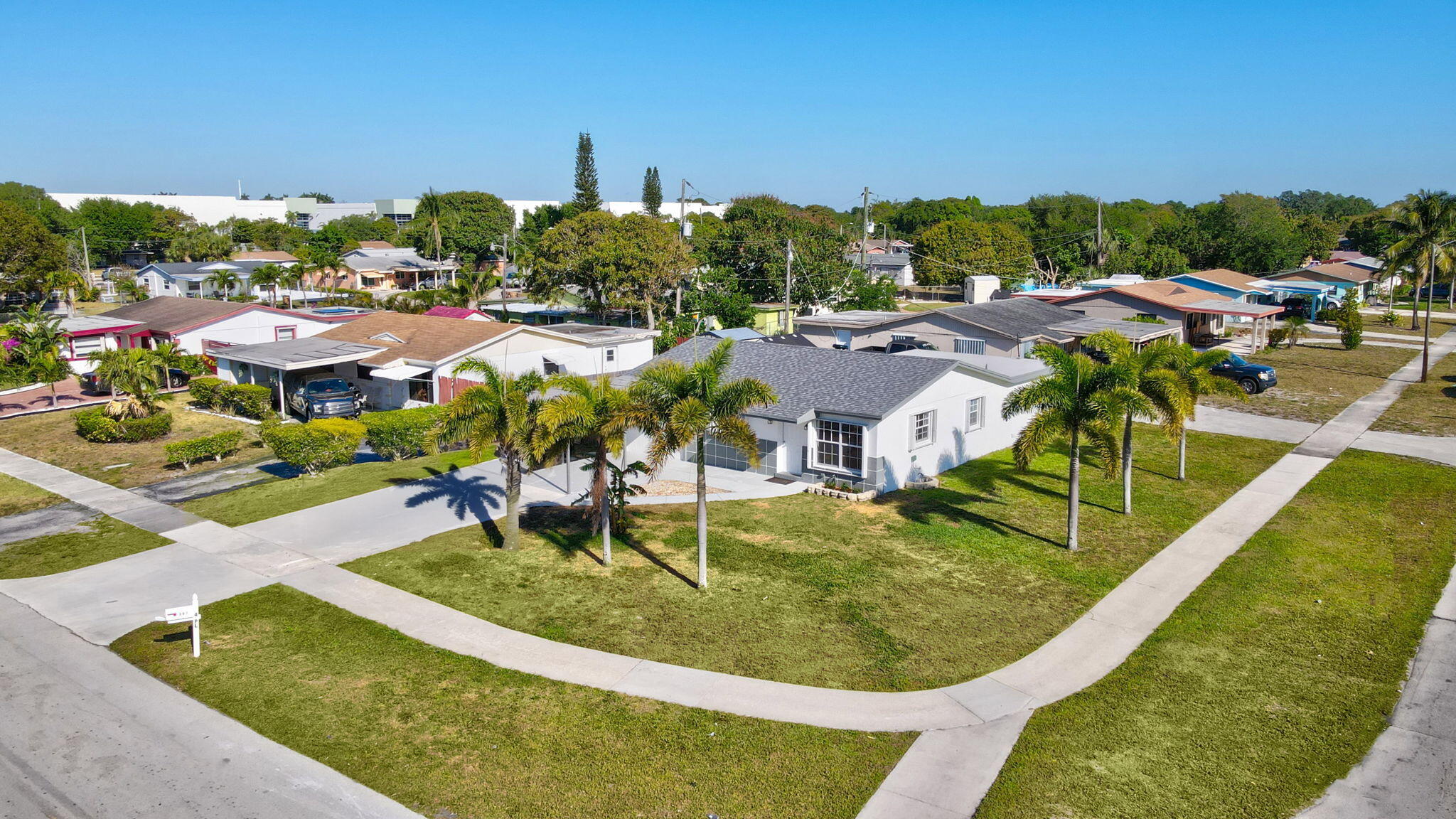 307 NW 4th Place