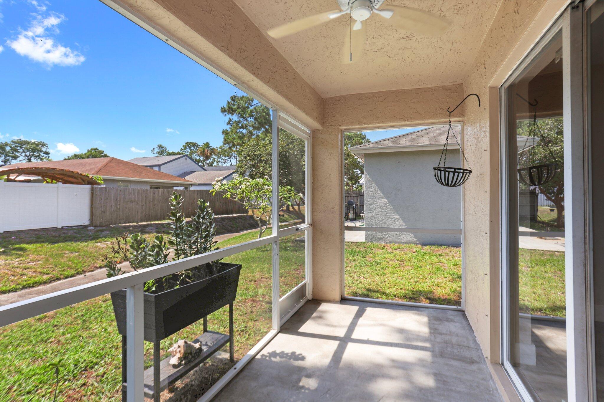 1413 Amaryllis Lane