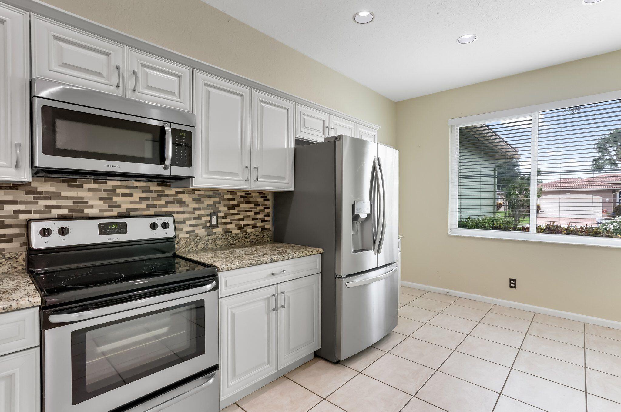 5779 Island Reach Lane