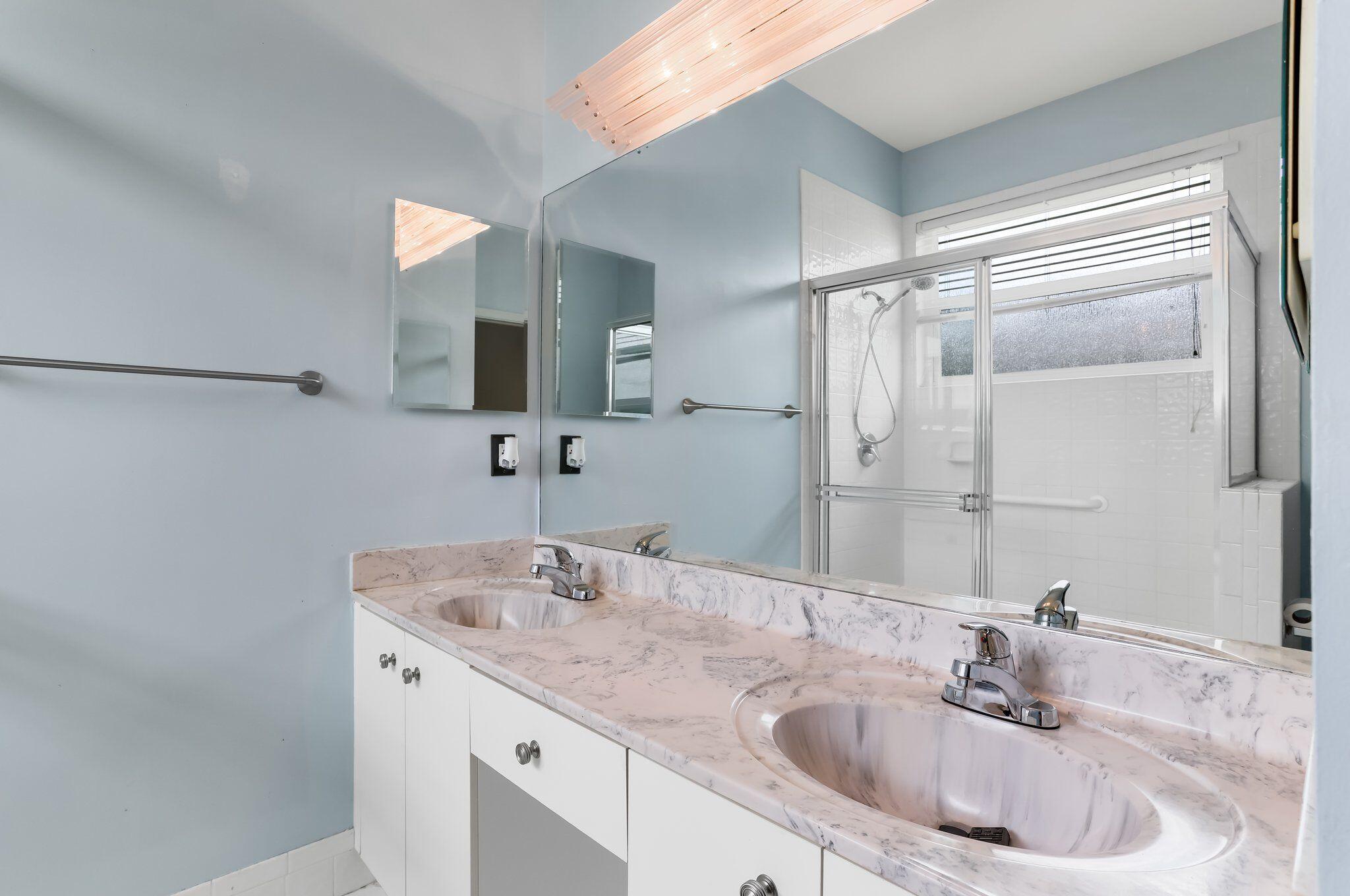5779 Island Reach Lane