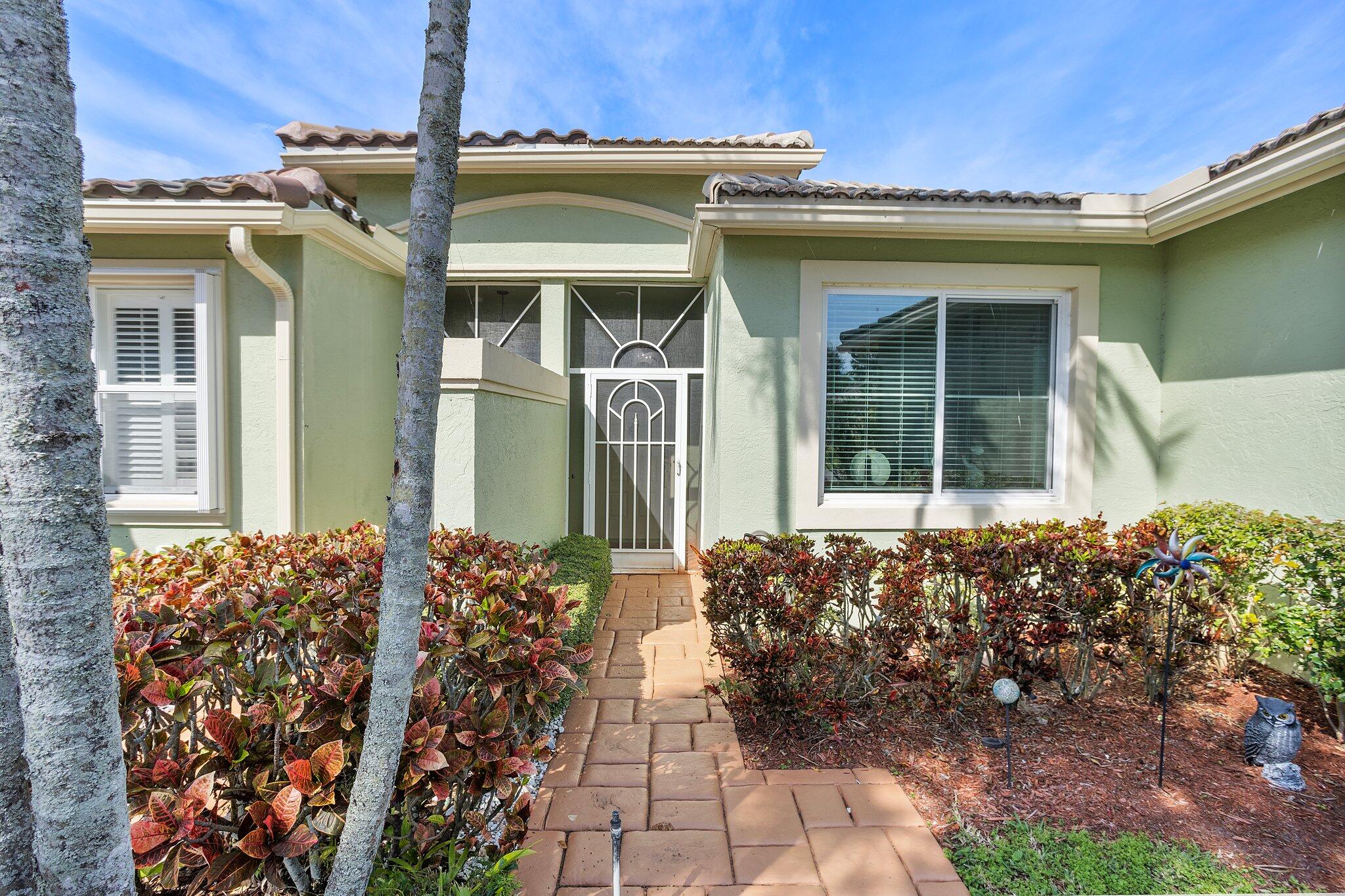 5779 Island Reach Lane
