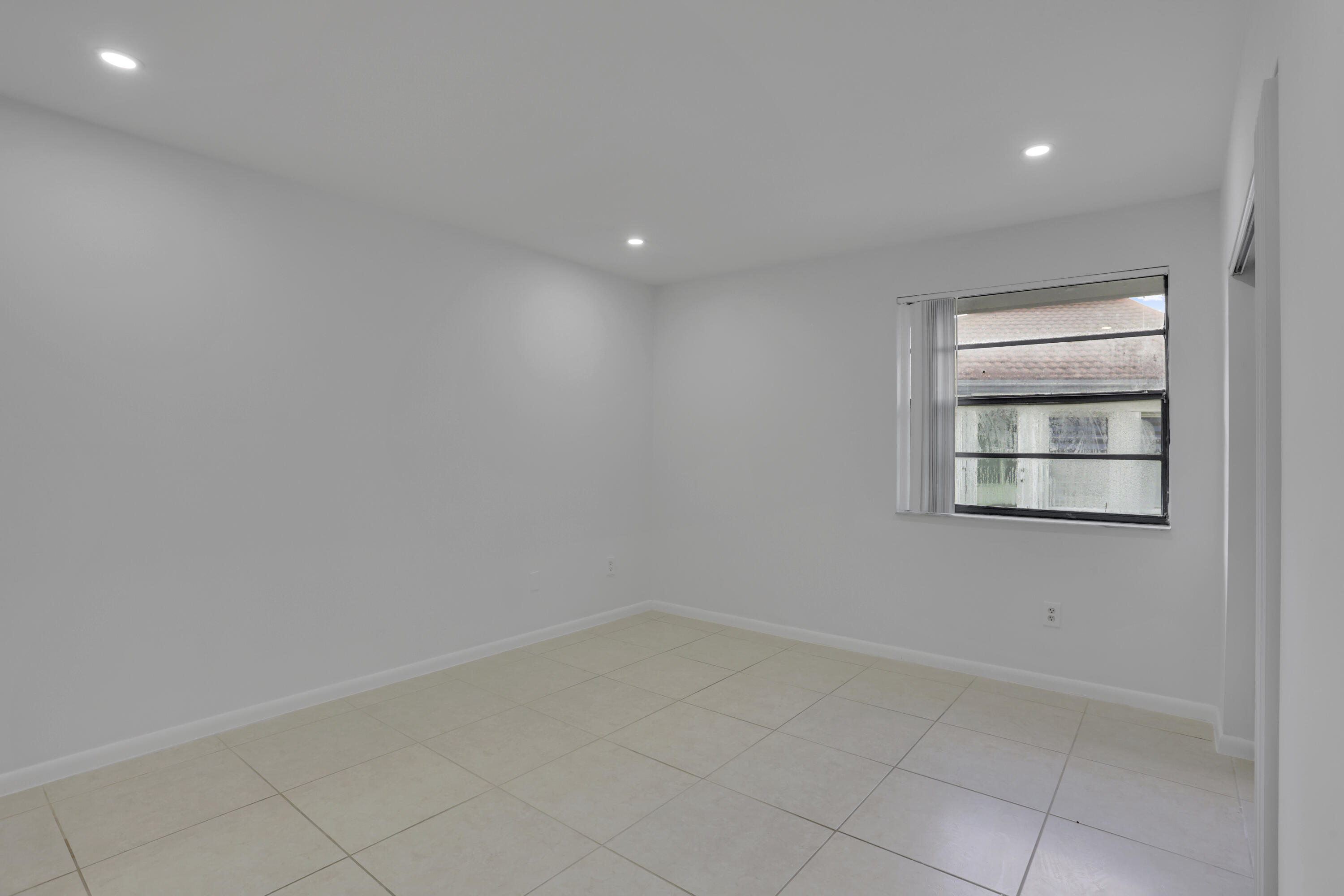 315 NW 36th Avenue