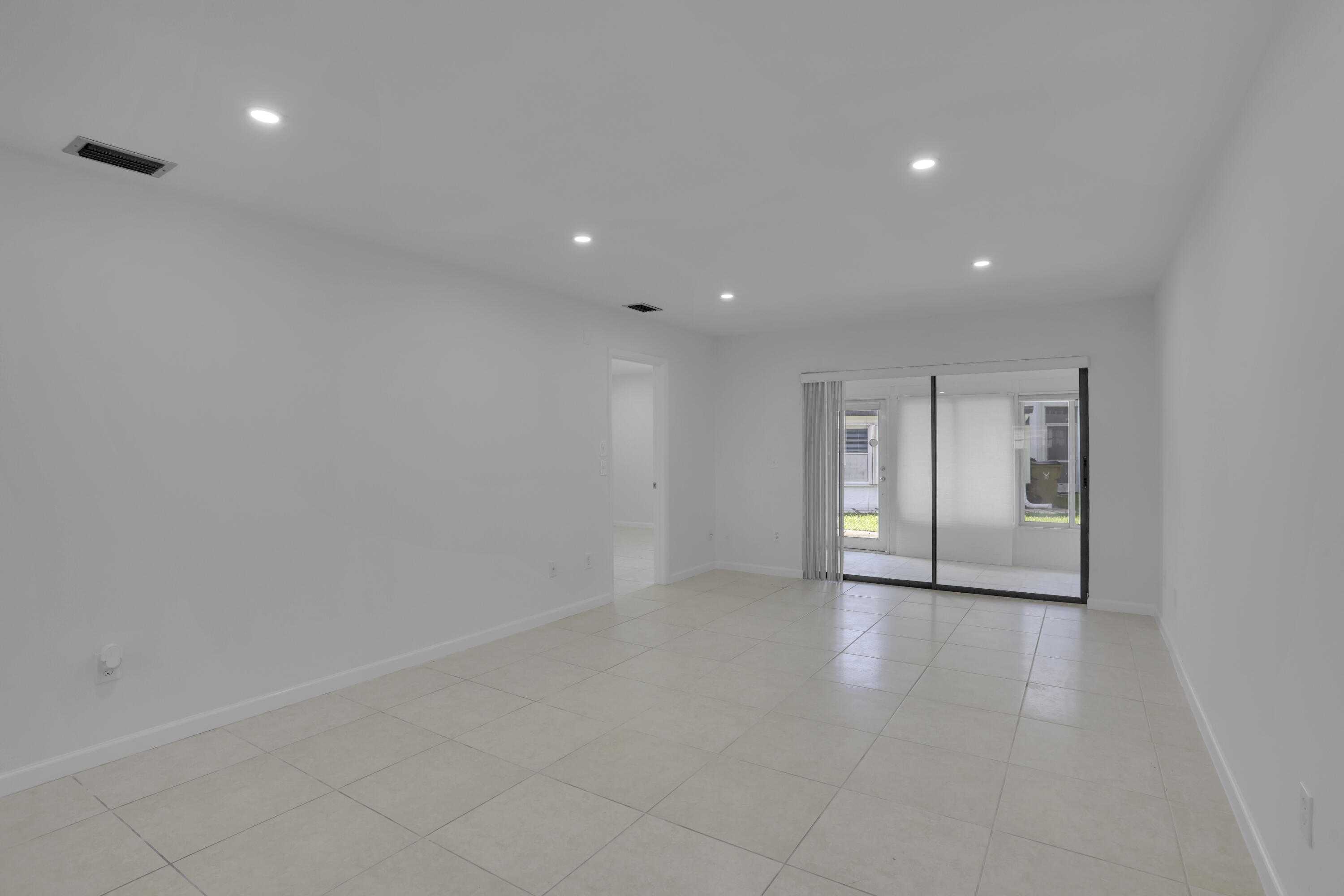 315 NW 36th Avenue