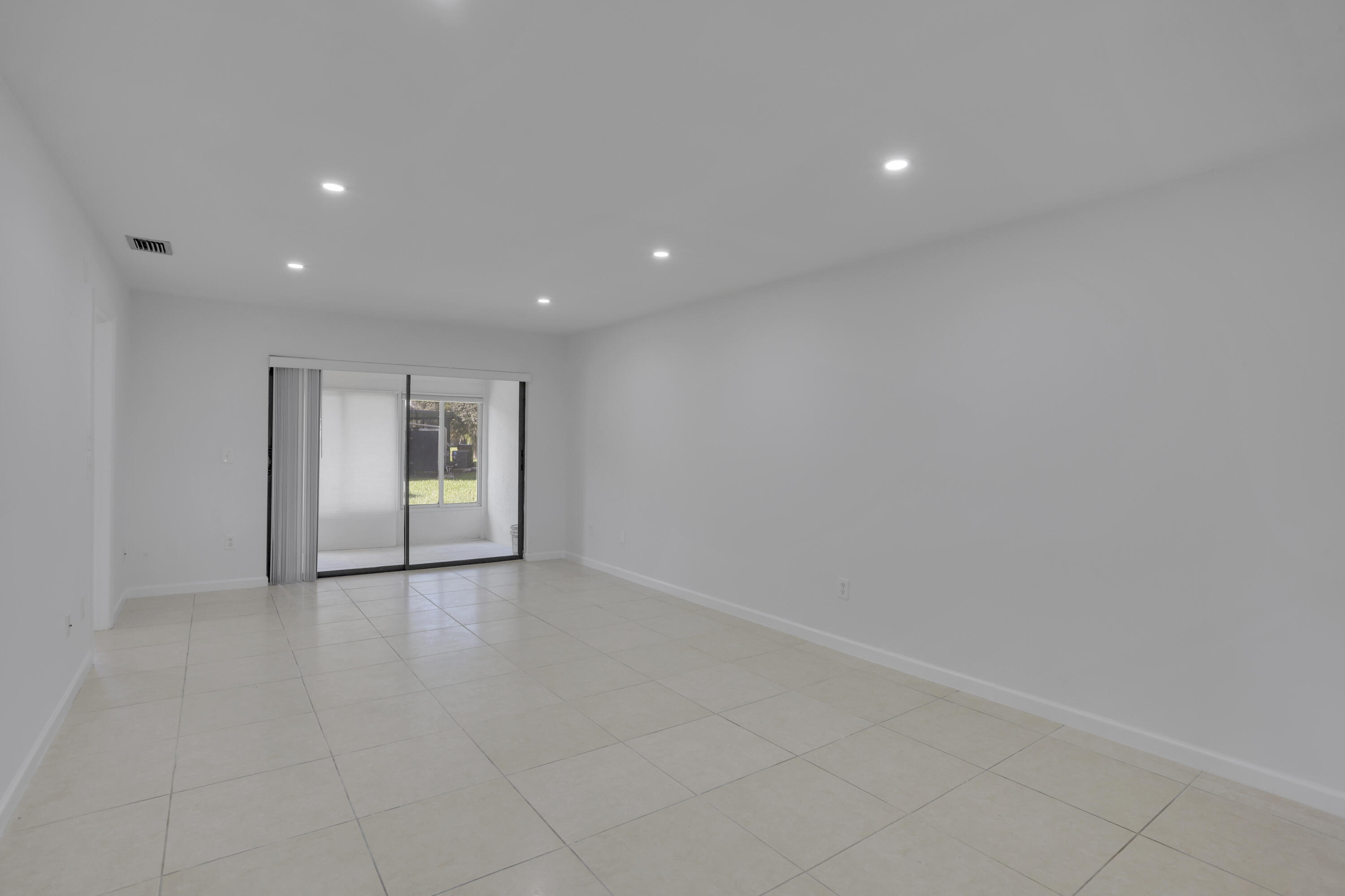 315 NW 36th Avenue
