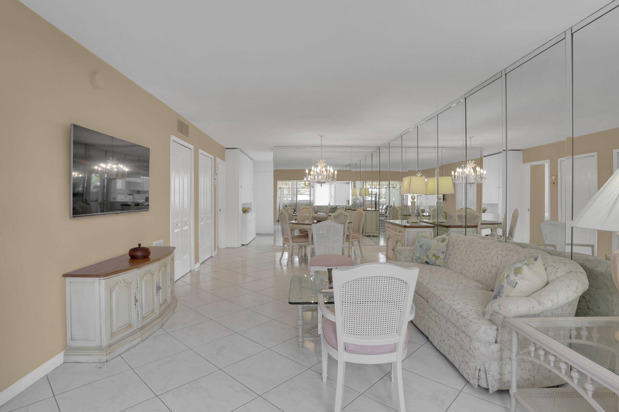 1891 S Ocean Drive 202