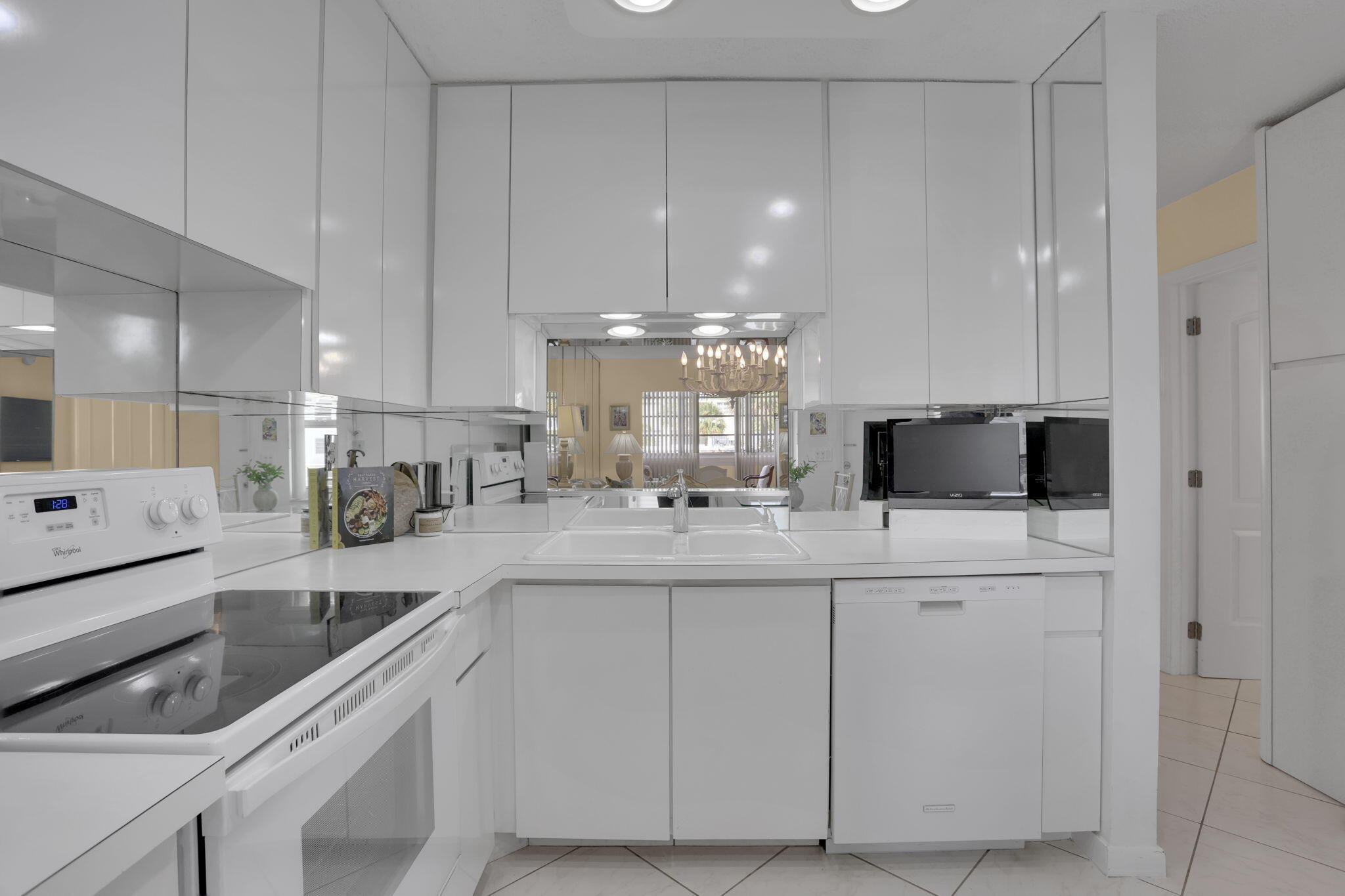 1891 S Ocean Drive 202