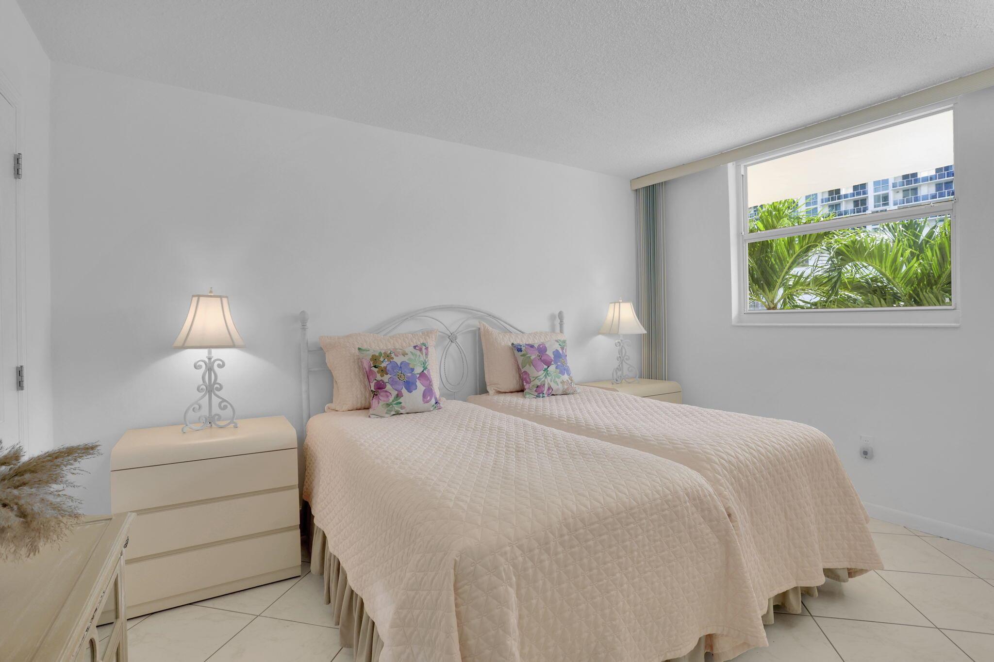 1891 S Ocean Drive 202