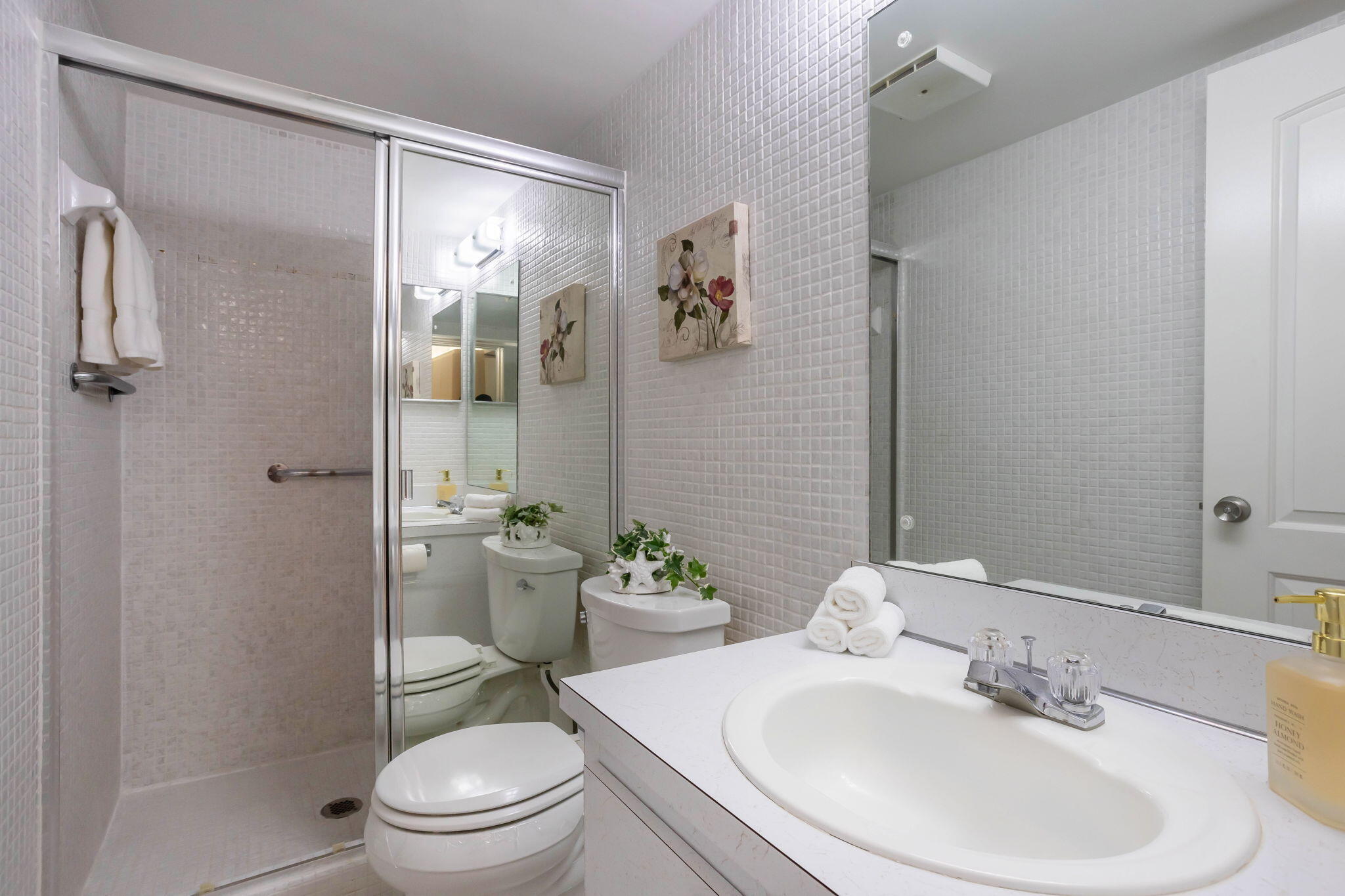 1891 S Ocean Drive 202