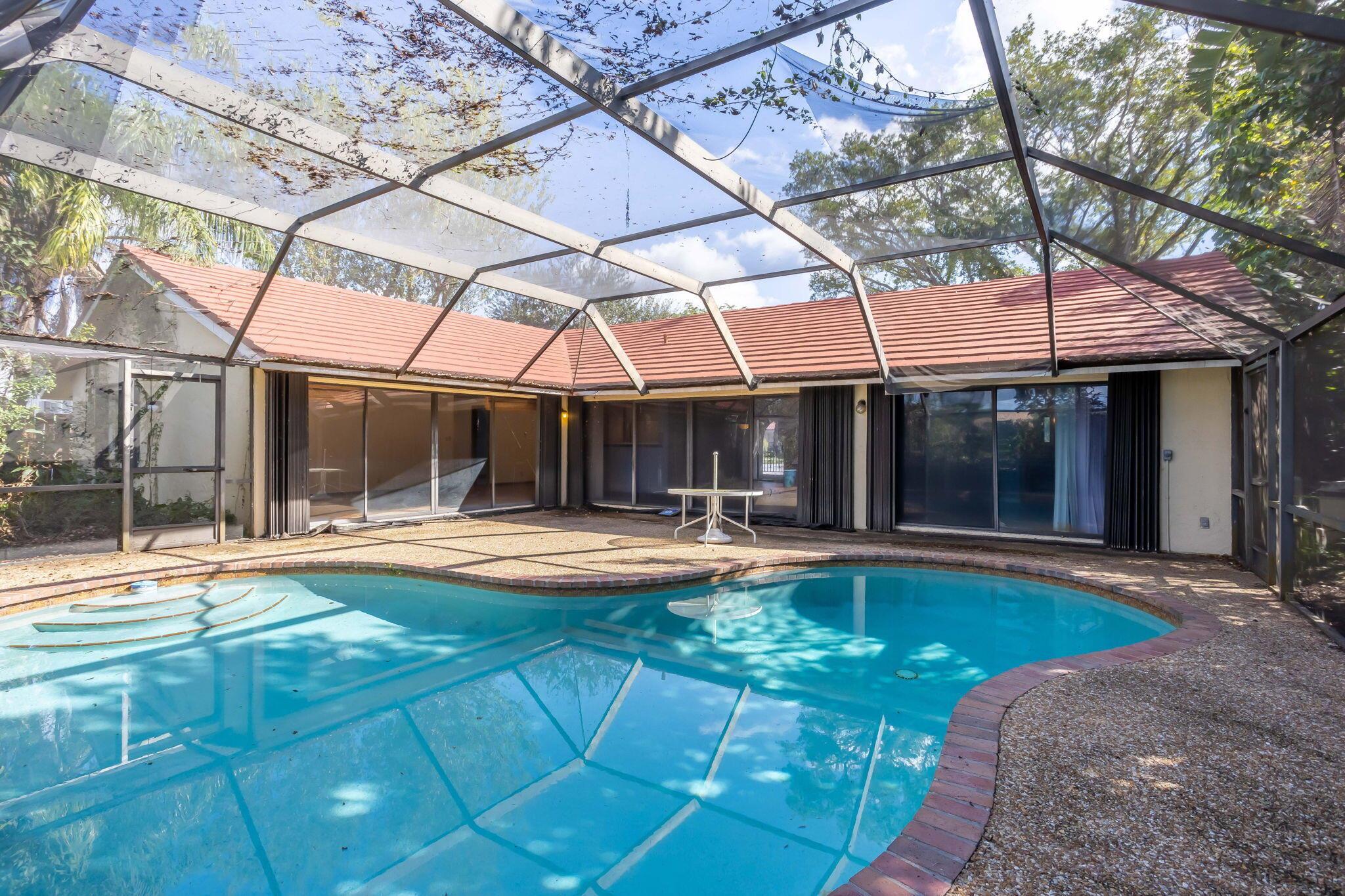 21143 Escondido Way N