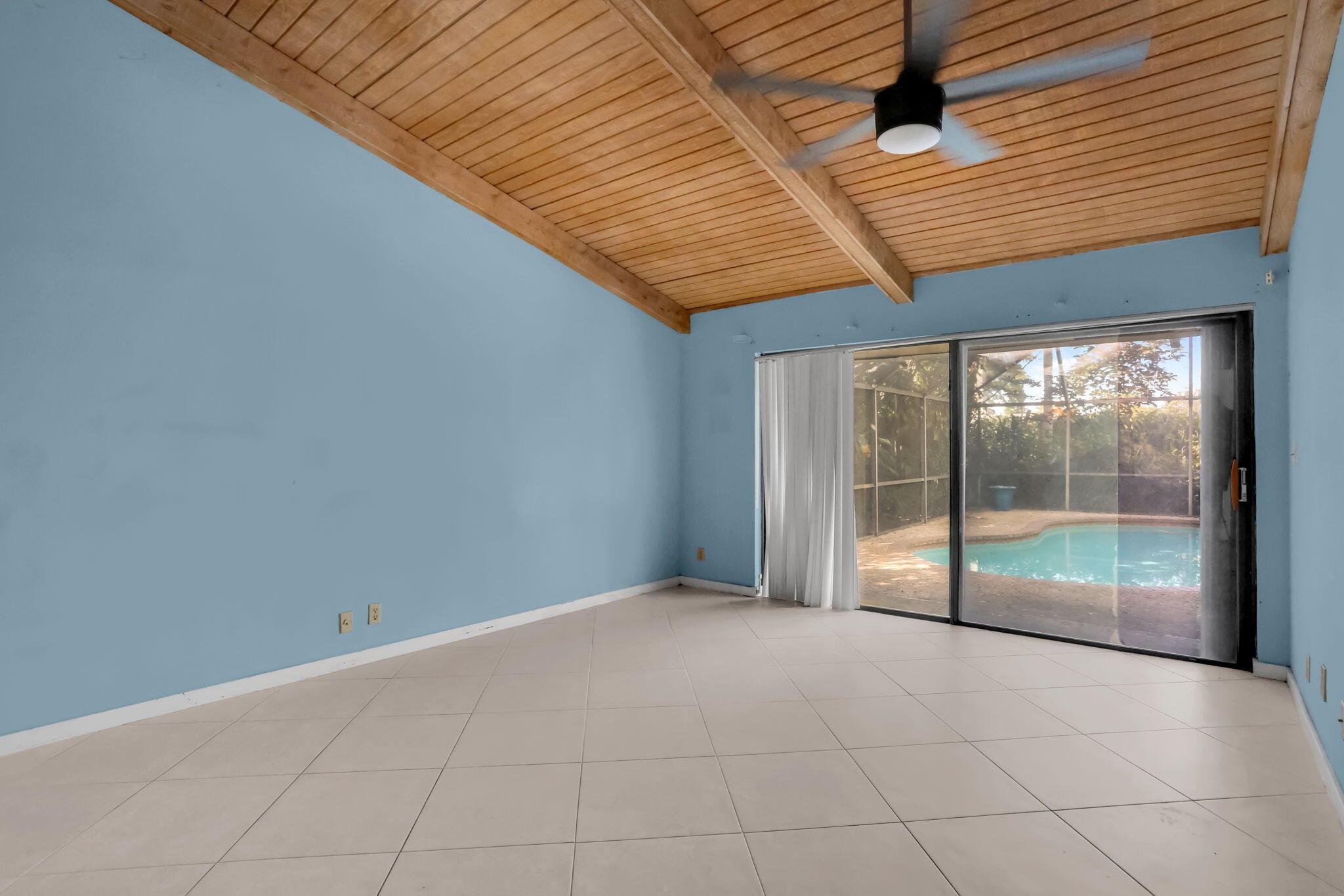 21143 Escondido Way N