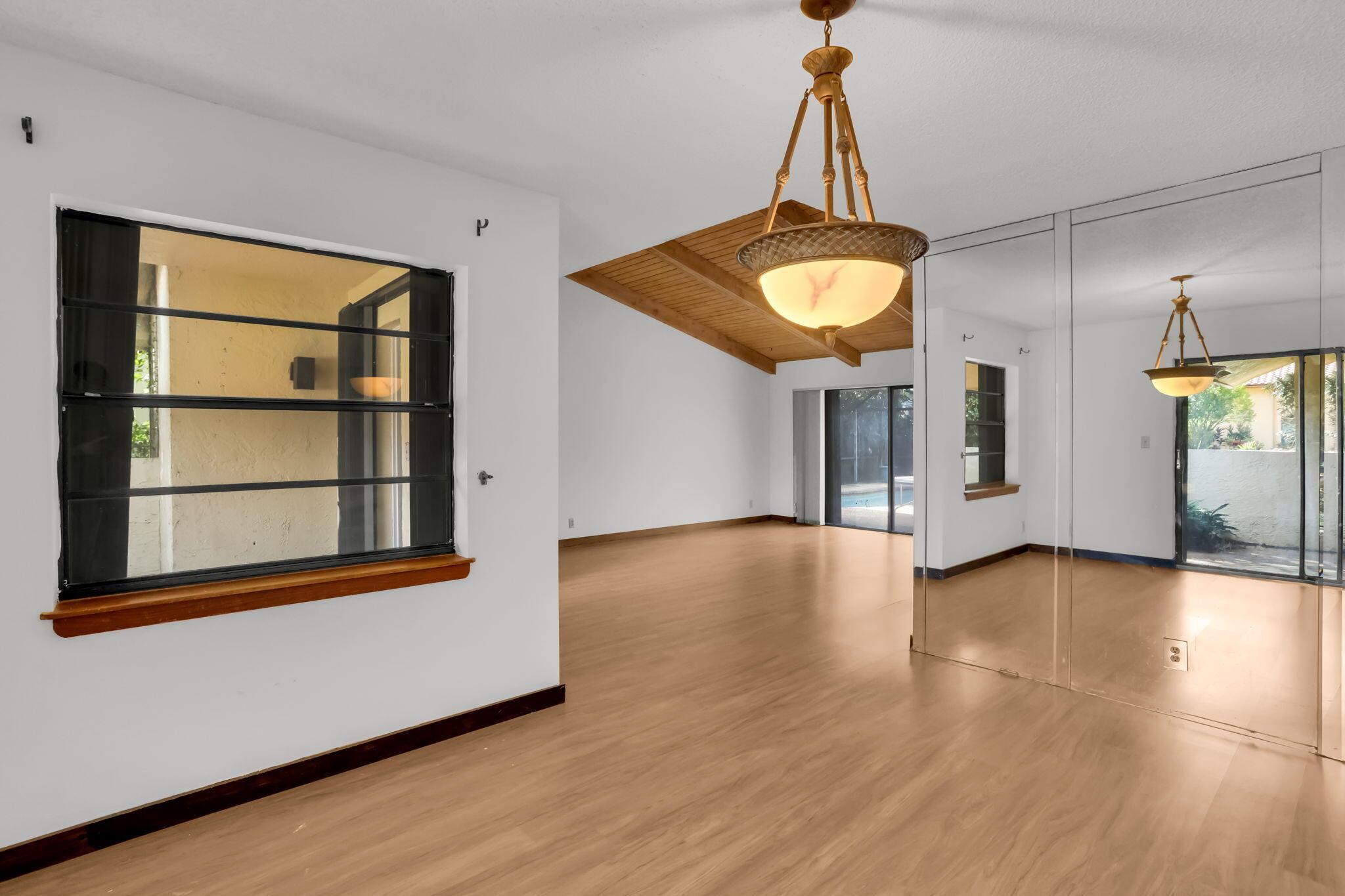 21143 Escondido Way N