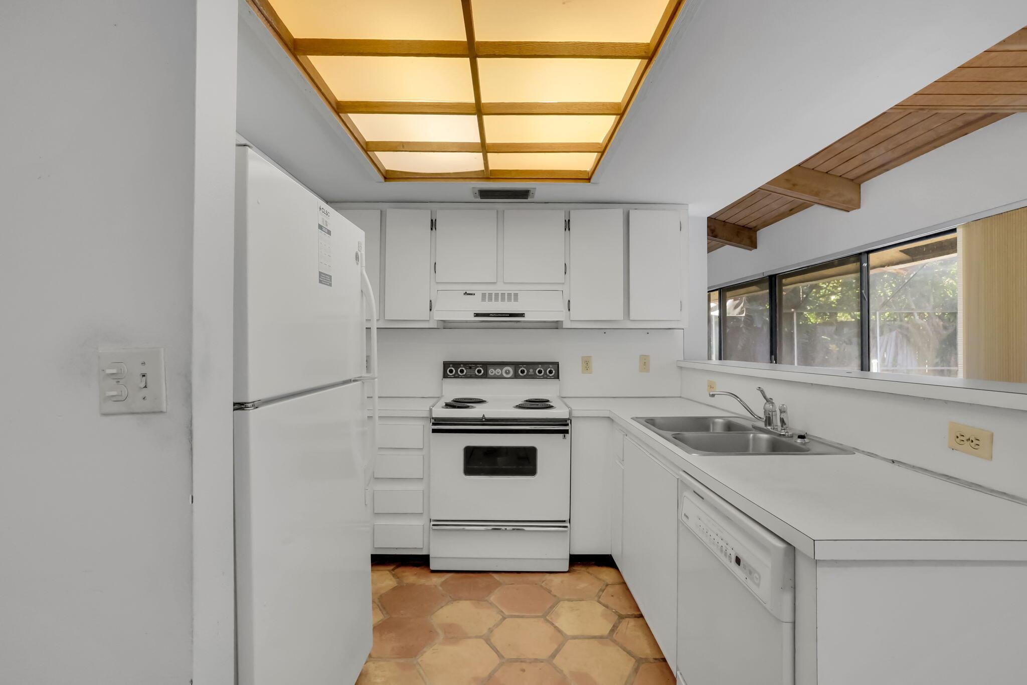 21143 Escondido Way N