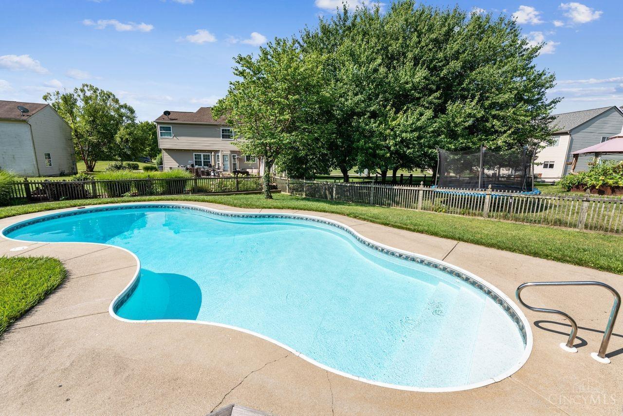 4610 Hallandale Drive