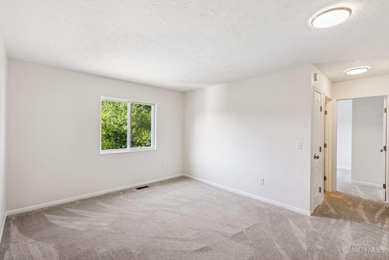 4610 Hallandale Drive