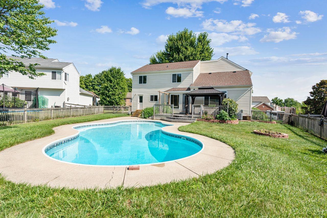 4610 Hallandale Drive