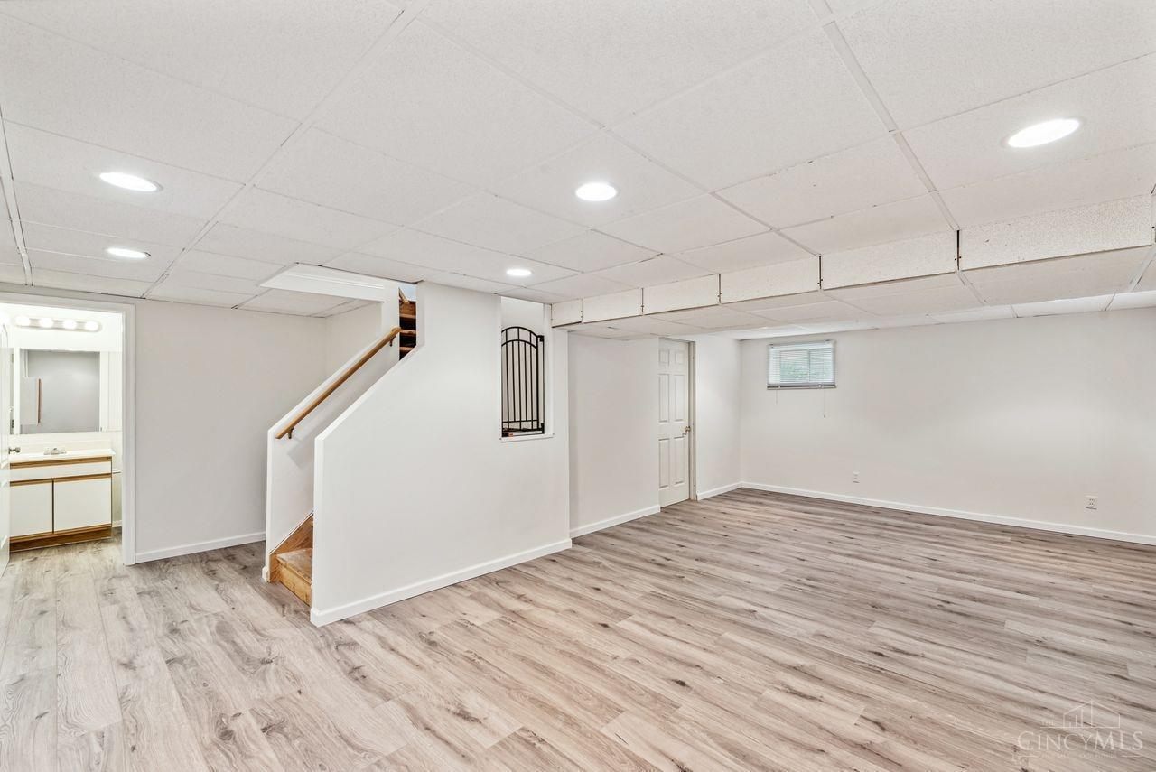 4610 Hallandale Drive