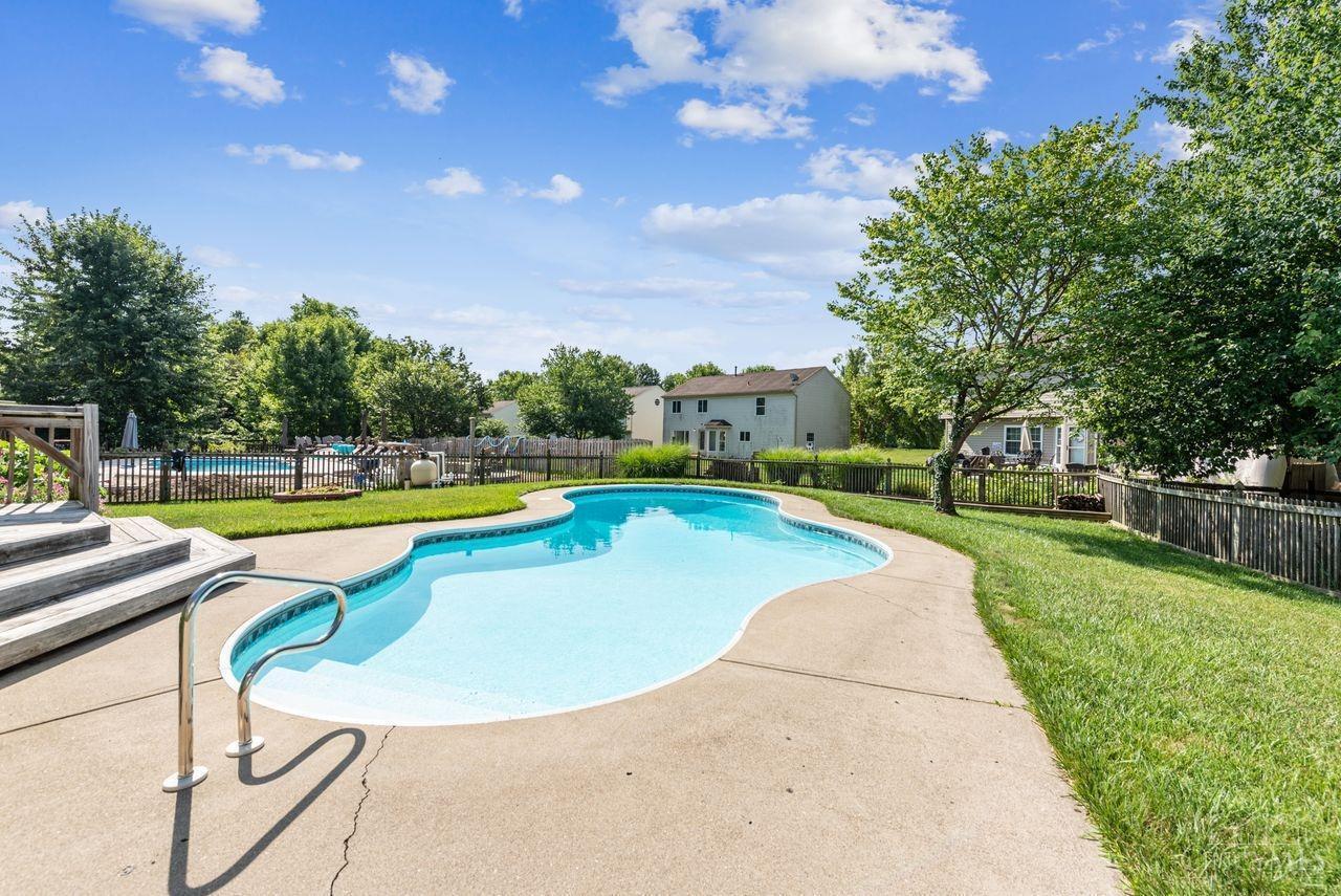 4610 Hallandale Drive