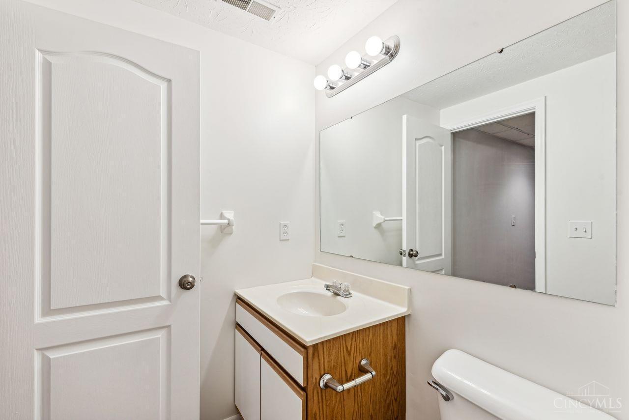 4610 Hallandale Drive