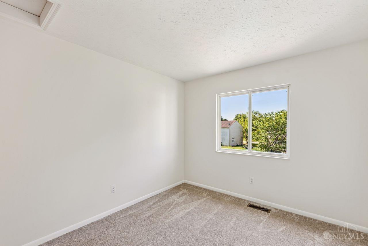 4610 Hallandale Drive