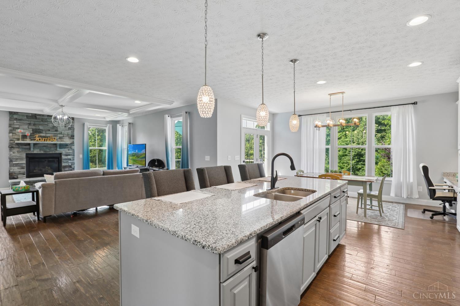 1412 Norway Knoll Court
