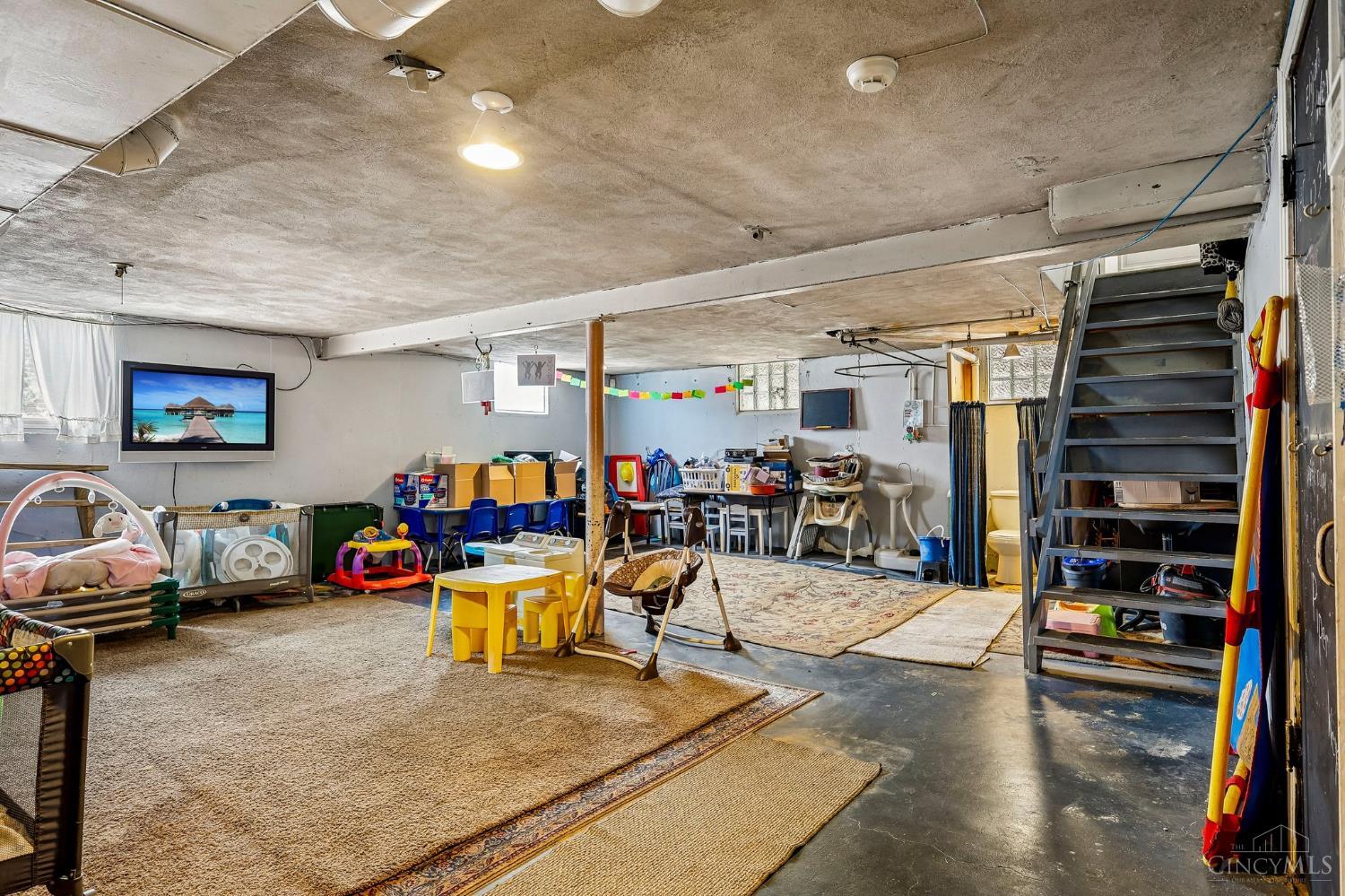 3419 Ferncroft Drive